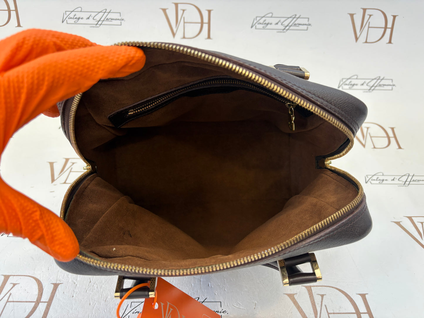 018137 - Louis Vuitton Damier Brera