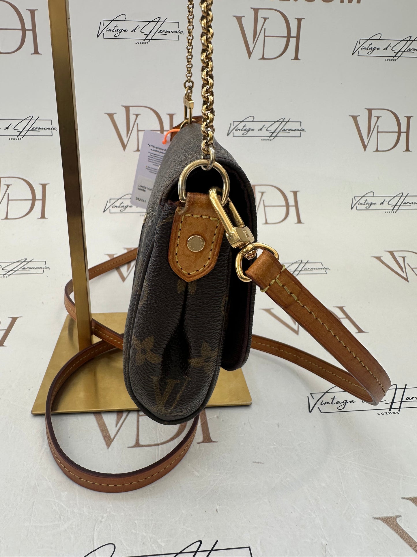 382761 - Louis Vuitton Favorite