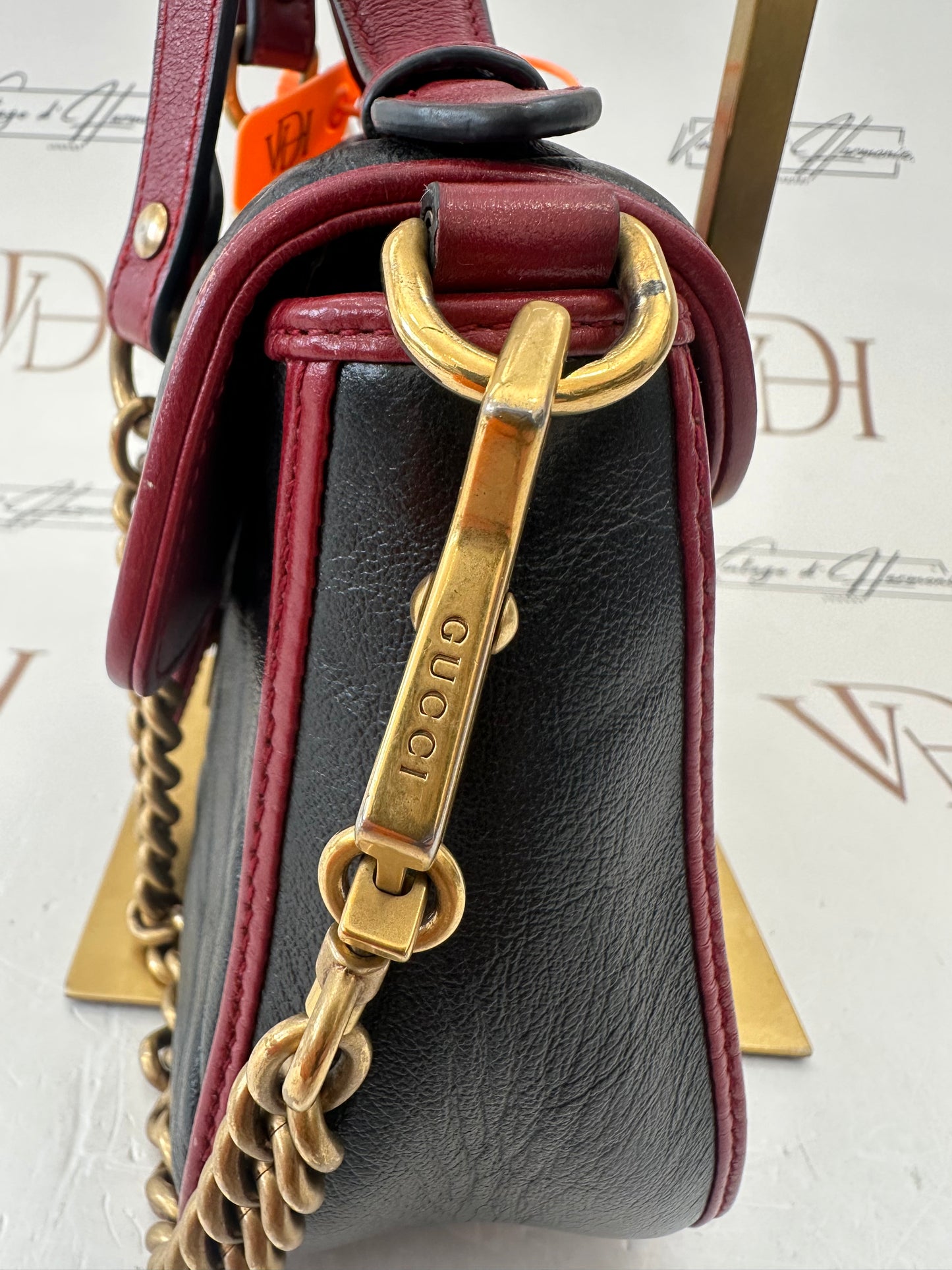 382236 - Gucci Marmont