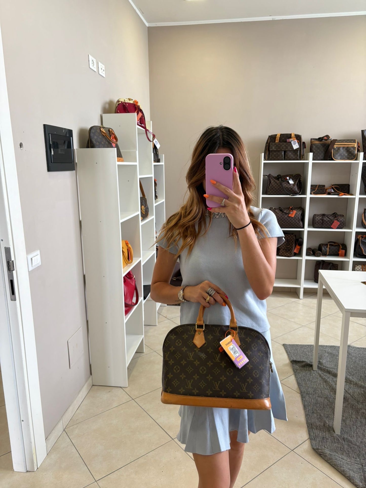 Louis Vuitton Alma