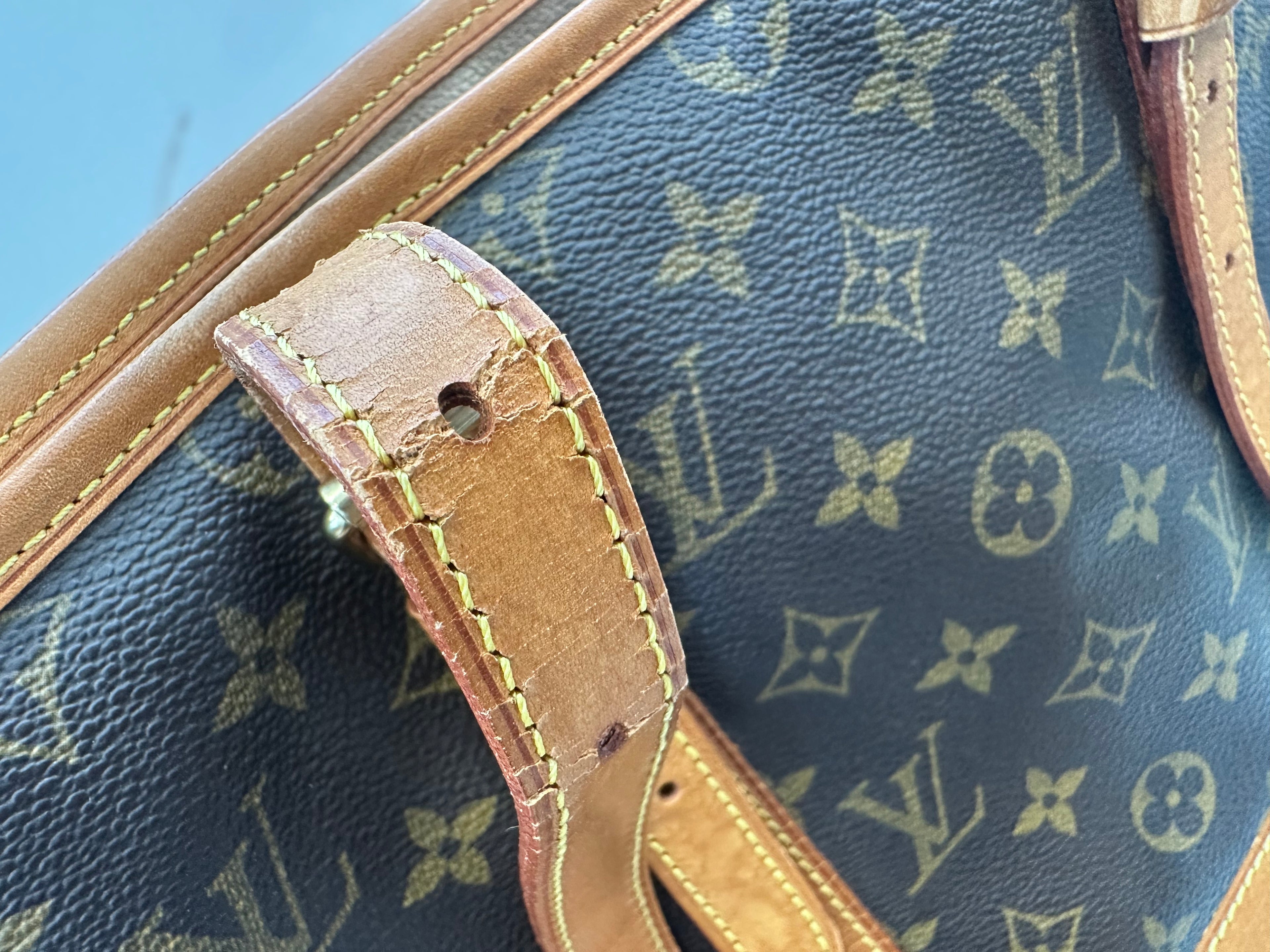 Louis Vuitton Bucket GM