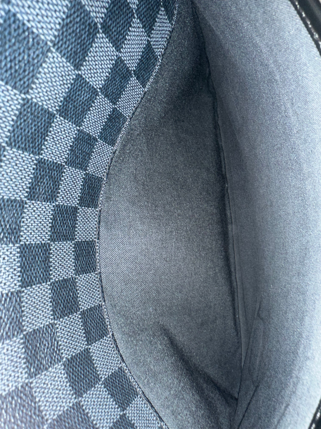 Louis Vuitton Damier Graphite Abbasses