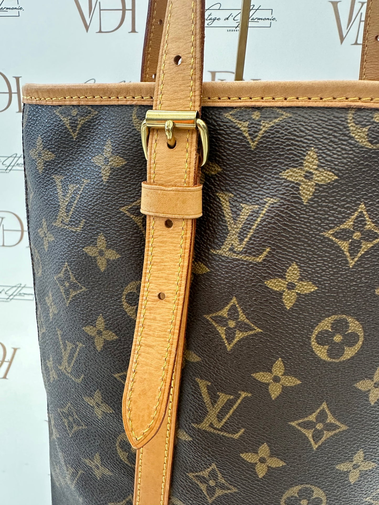 017785 - Louis Vuitton Bucket GM