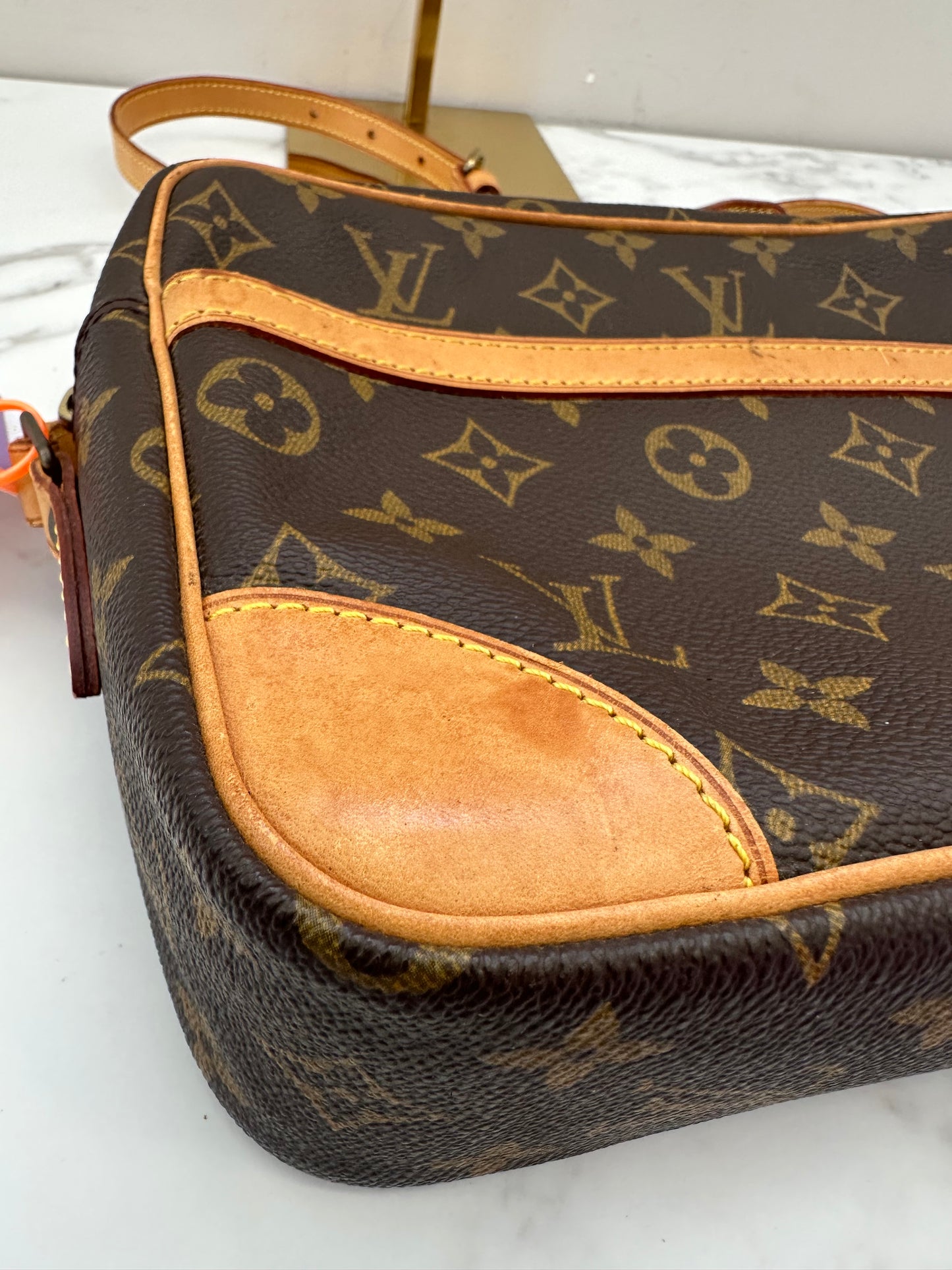 Louis Vuitton Trocadero 27