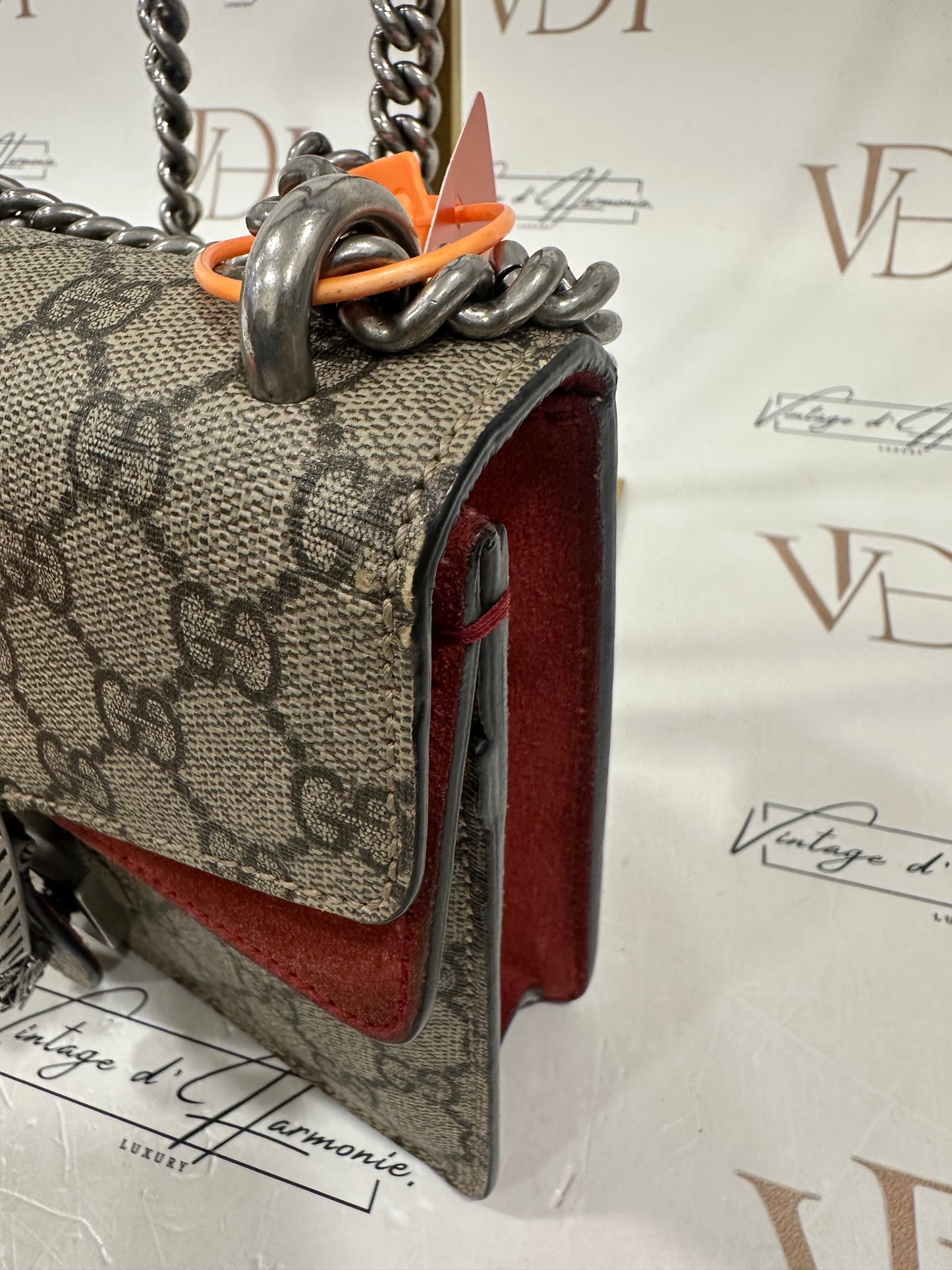 382612 - Gucci Dionysus