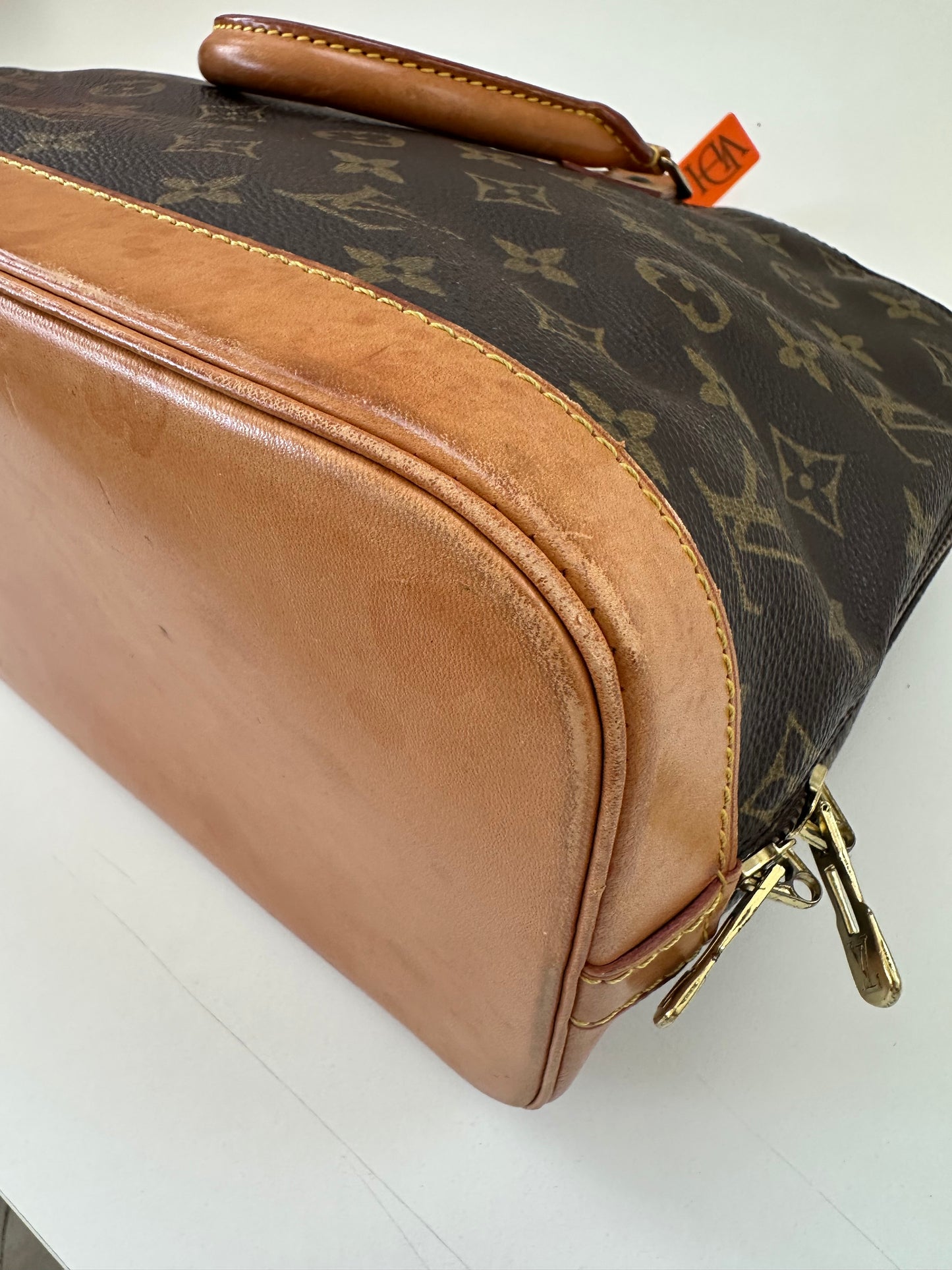 Louis Vuitton Alma
