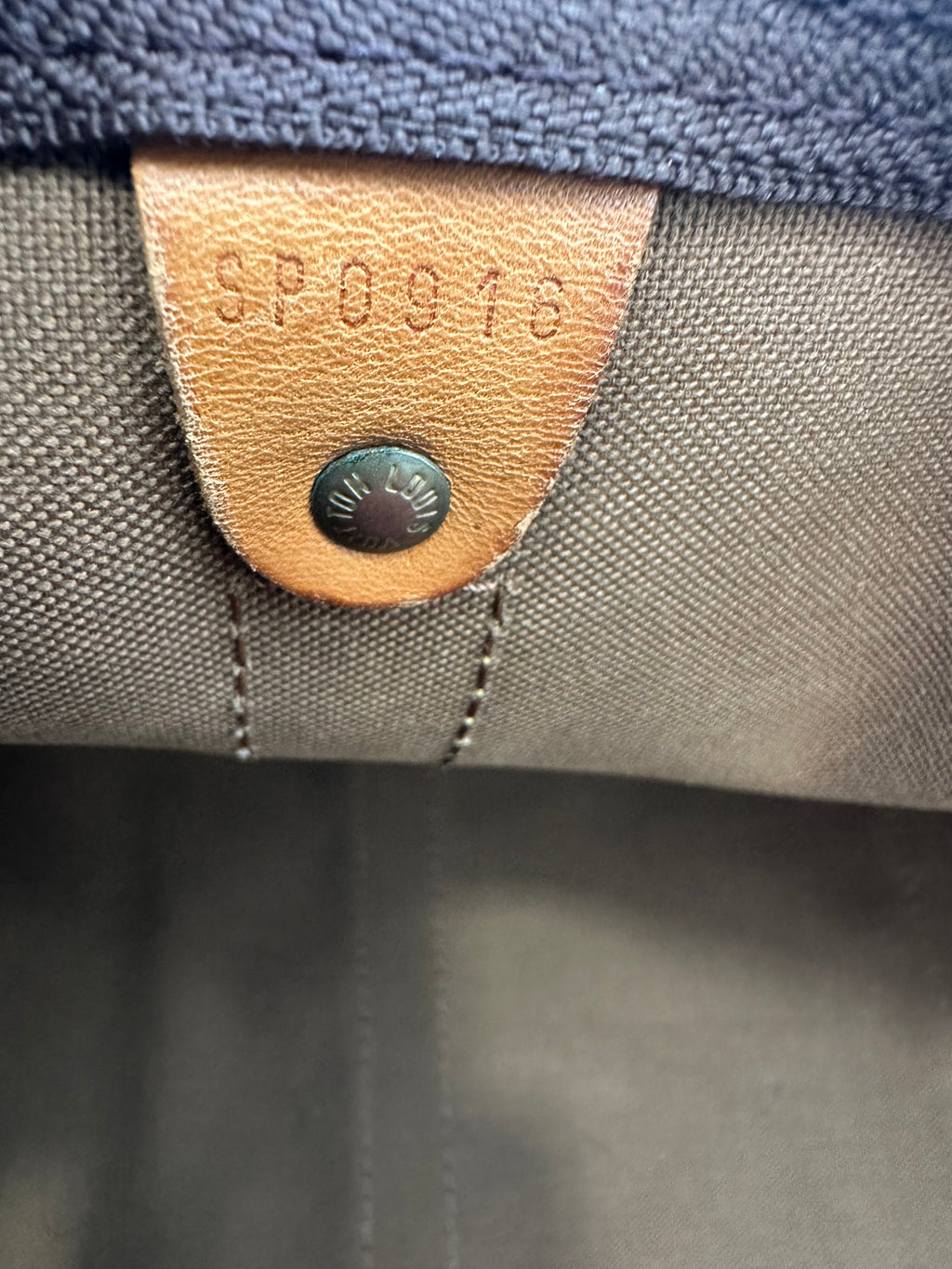 Louis Vuitton Keepall 50