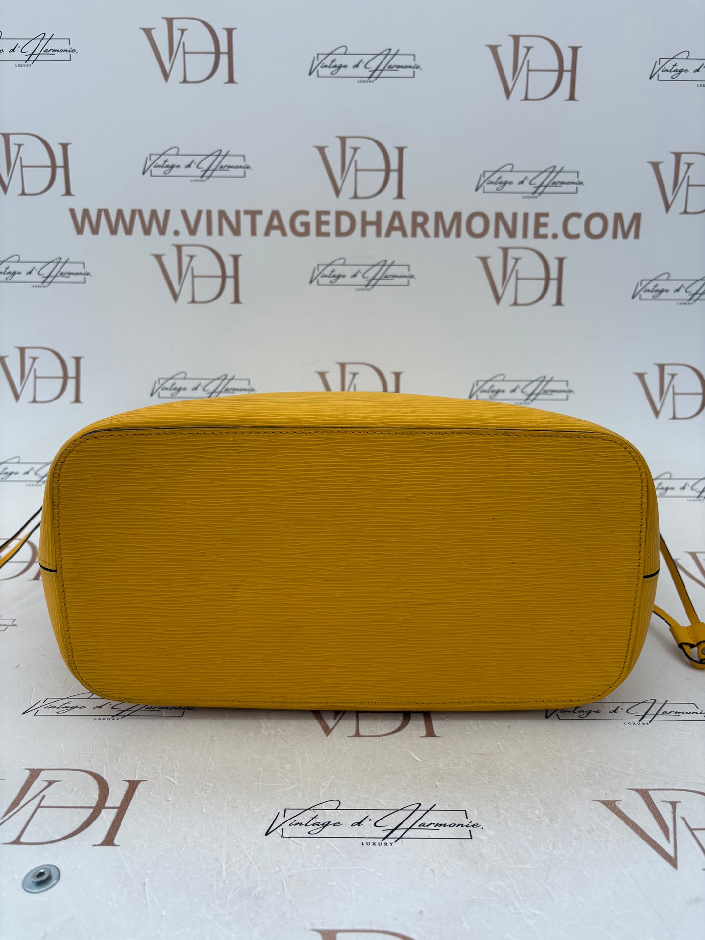 383308 - Louis Vuitton Neverfull