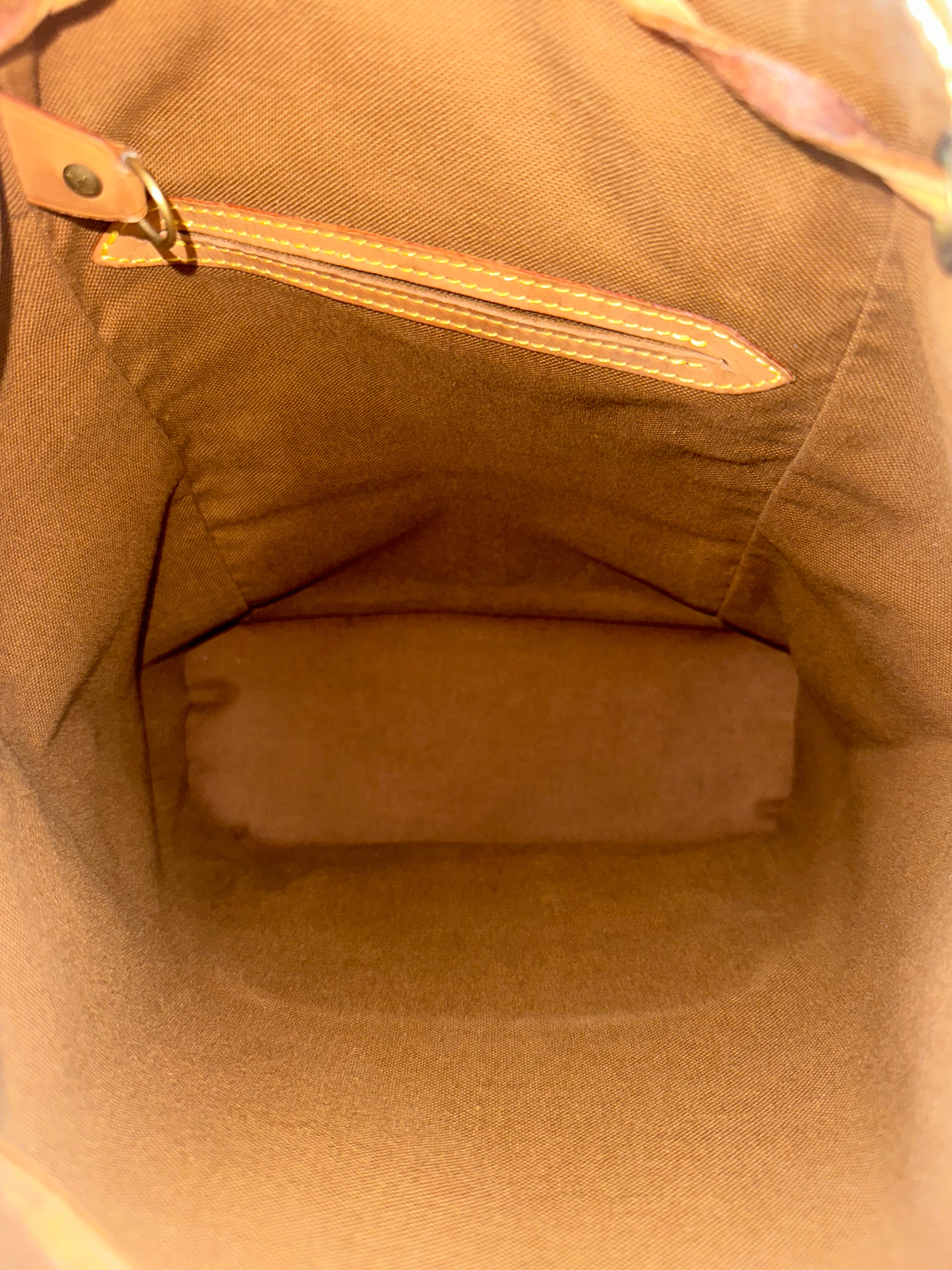 Louis Vuitton Montsouris MM