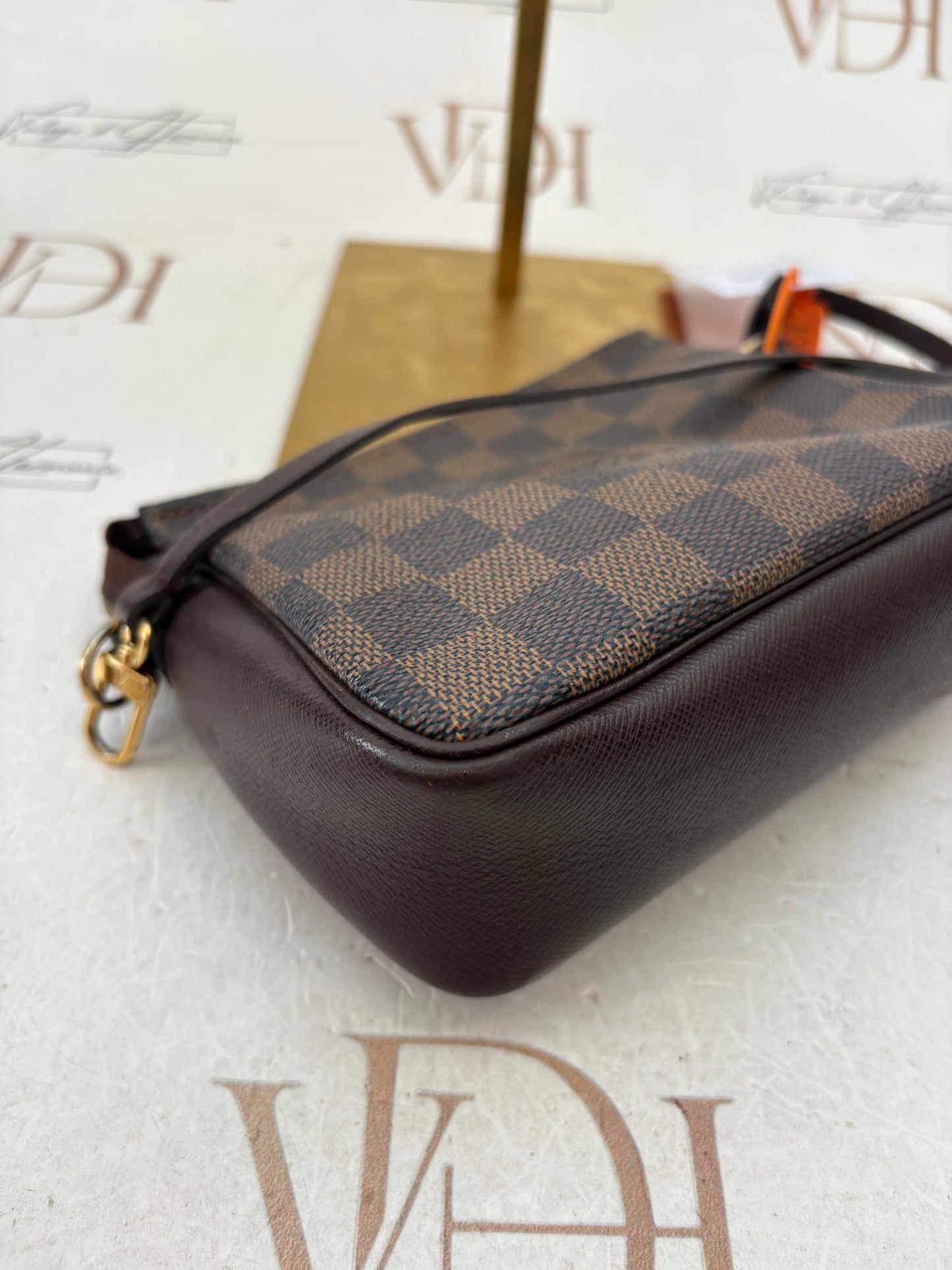 018371 - Louis Vuitton Trousse