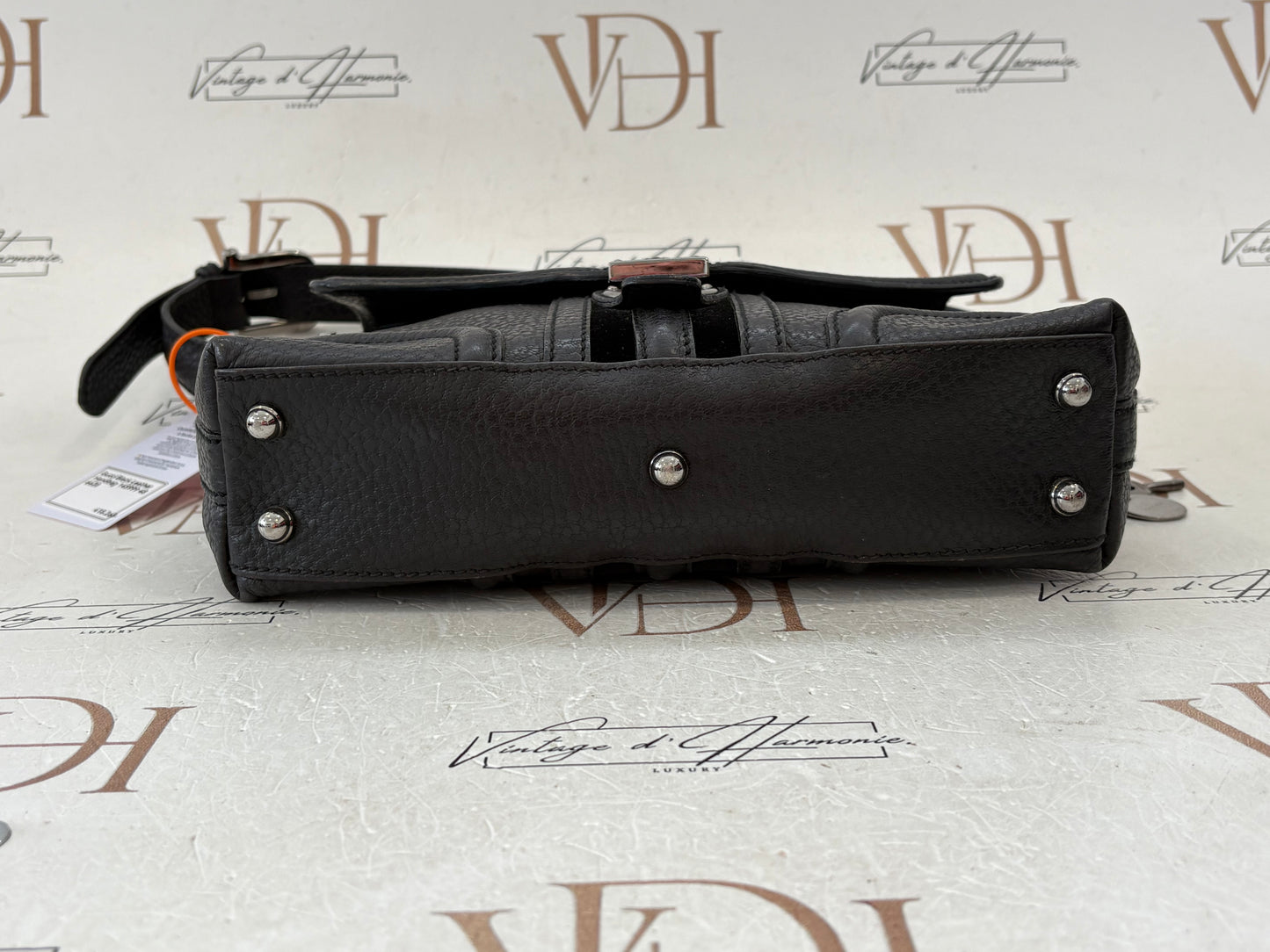 018340 - Gucci Black