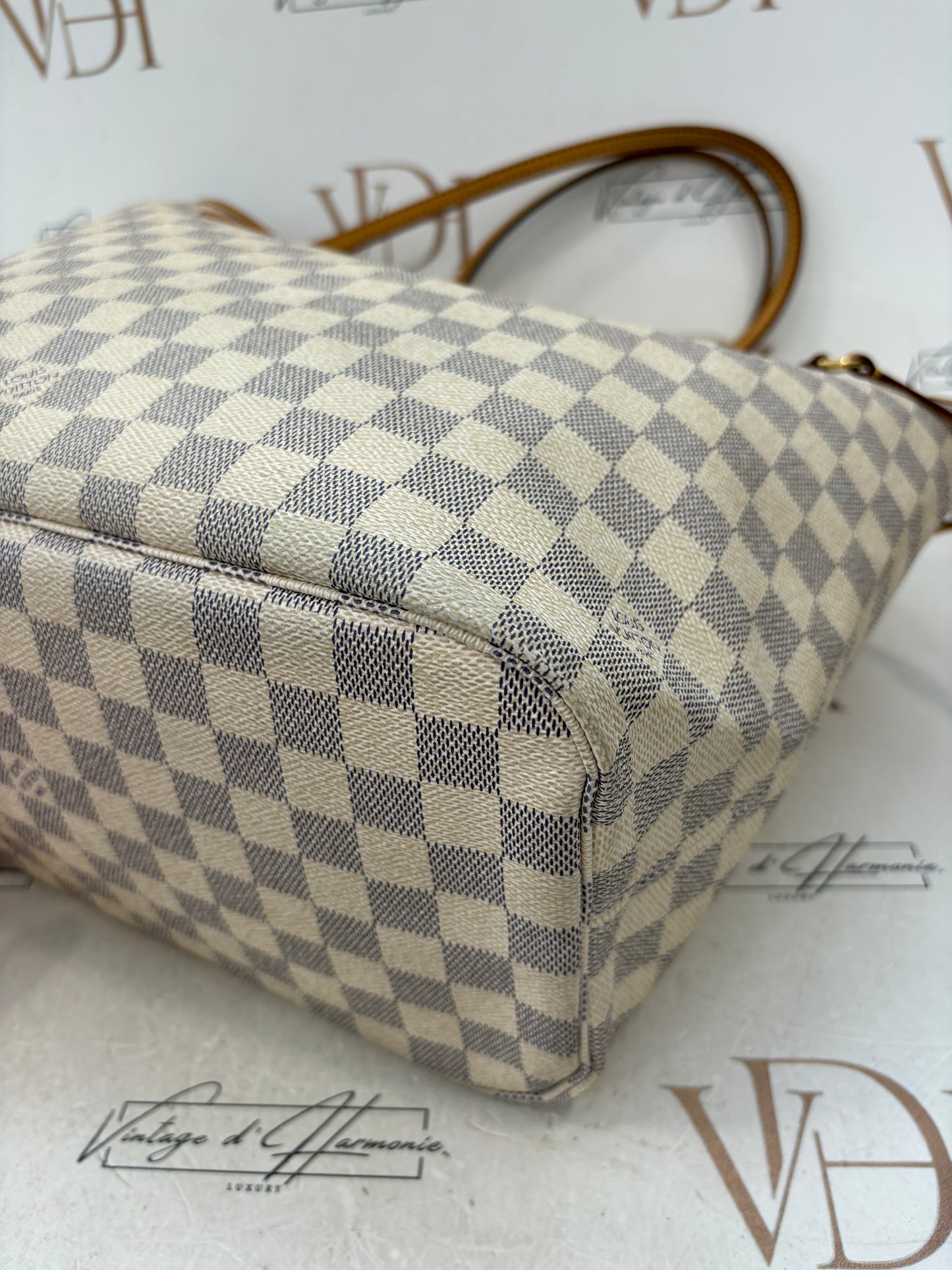 018586 - Louis Vuitton Neverfull MM