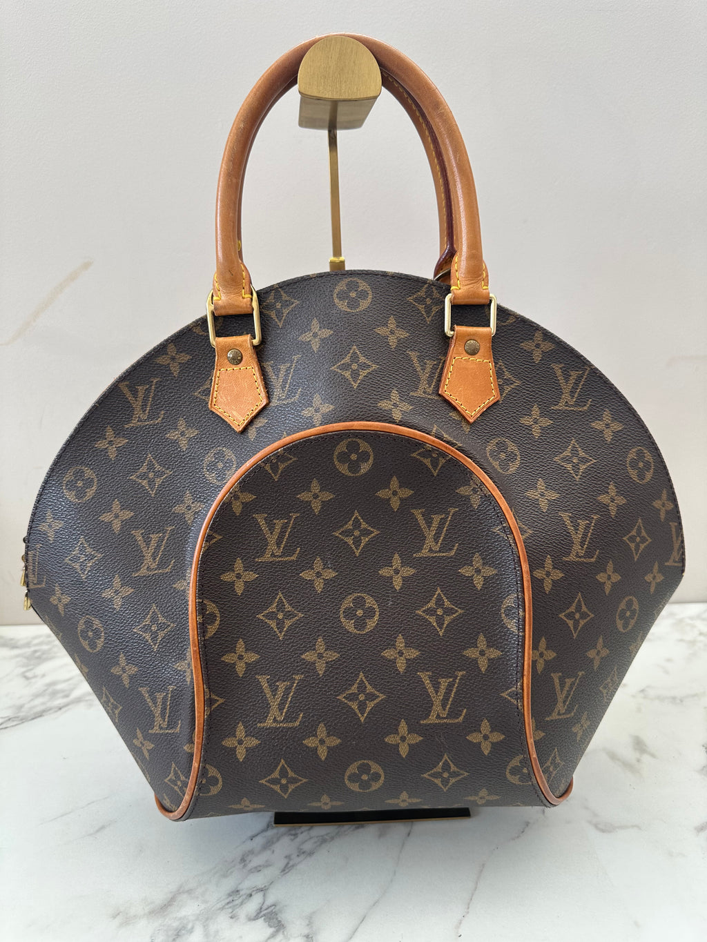 Louis Vuitton Ellipse MM
