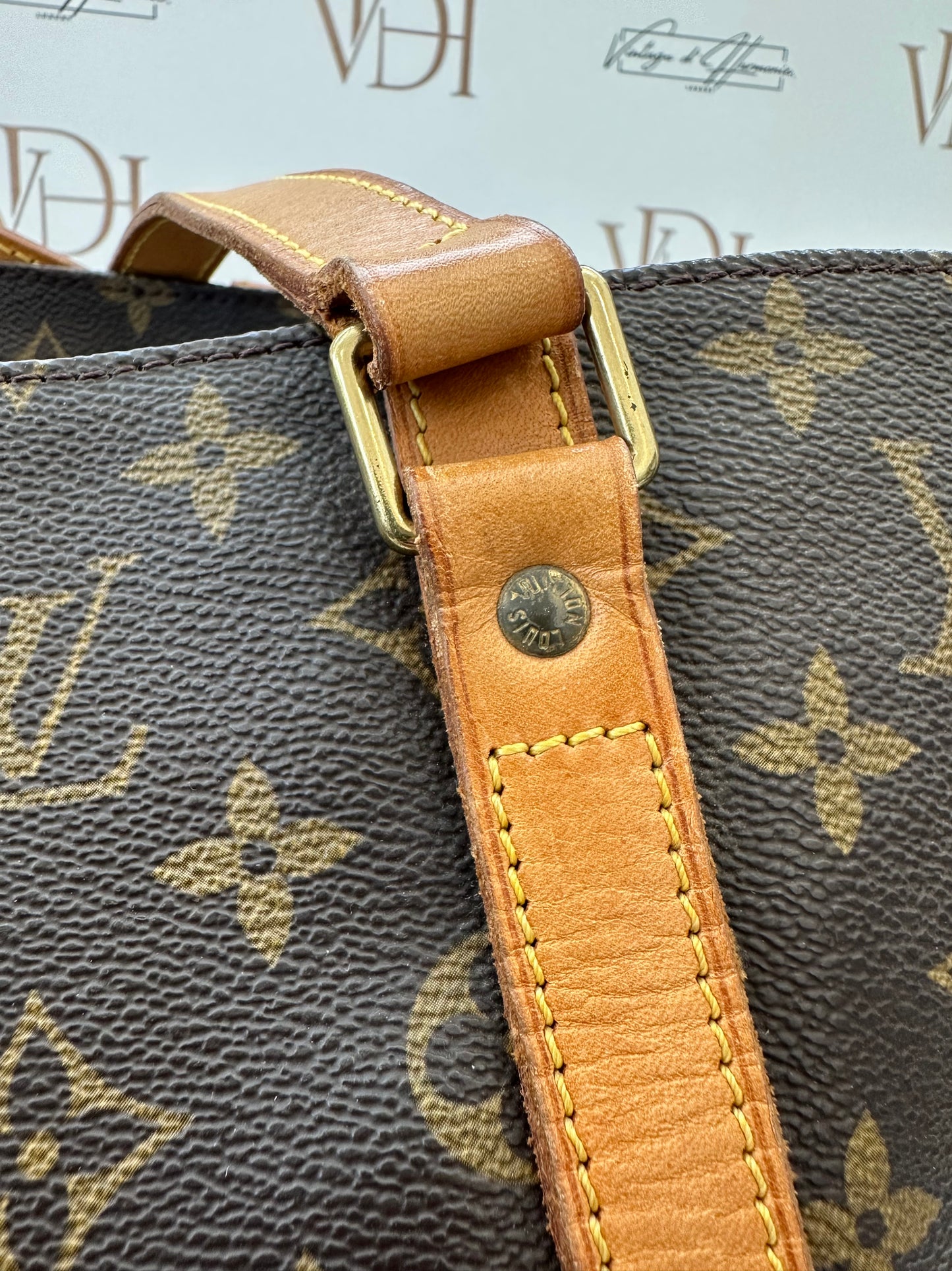 016860 - Louis Vuitton Sac Shopping