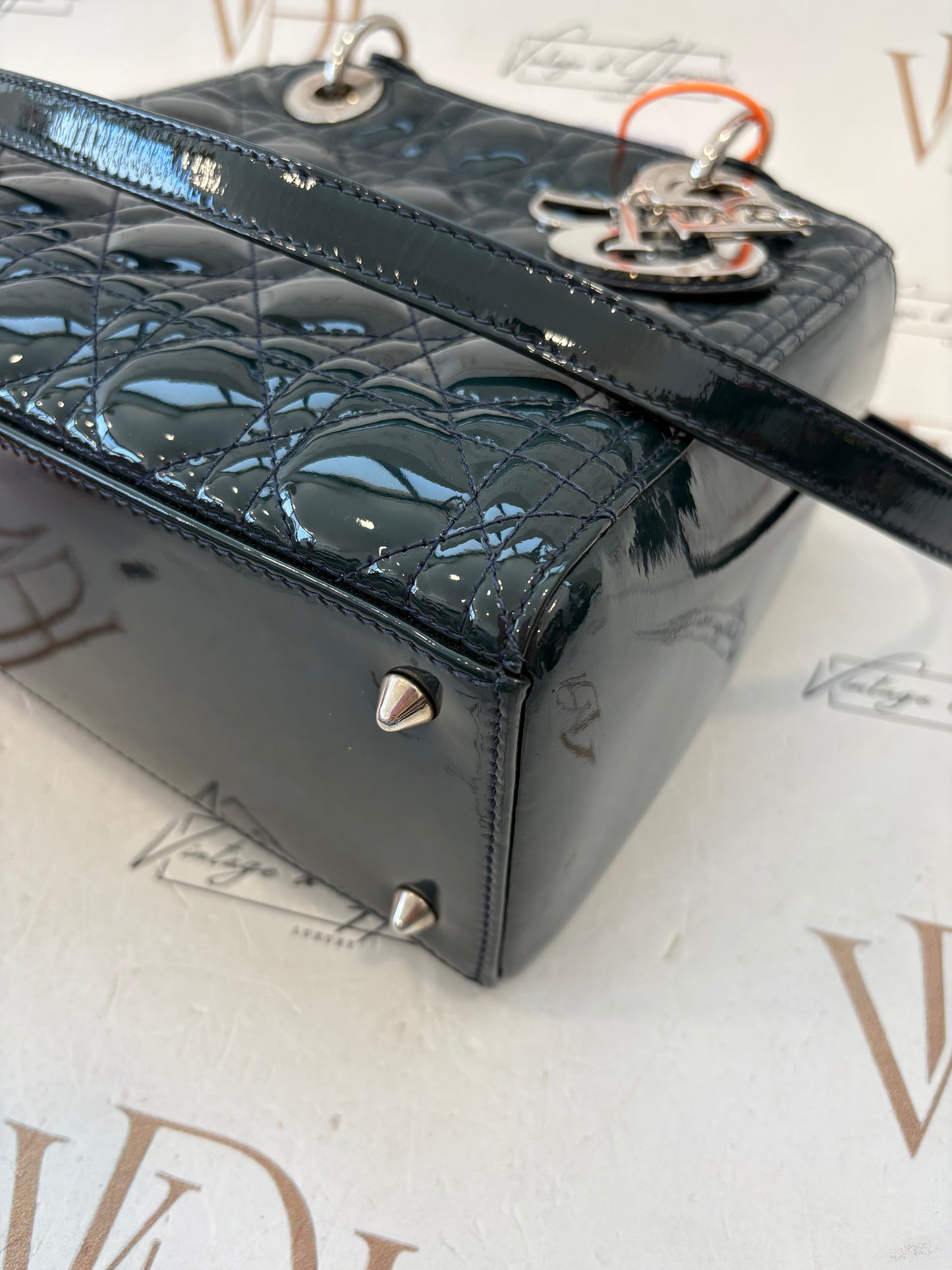 383668 - Dior Lady