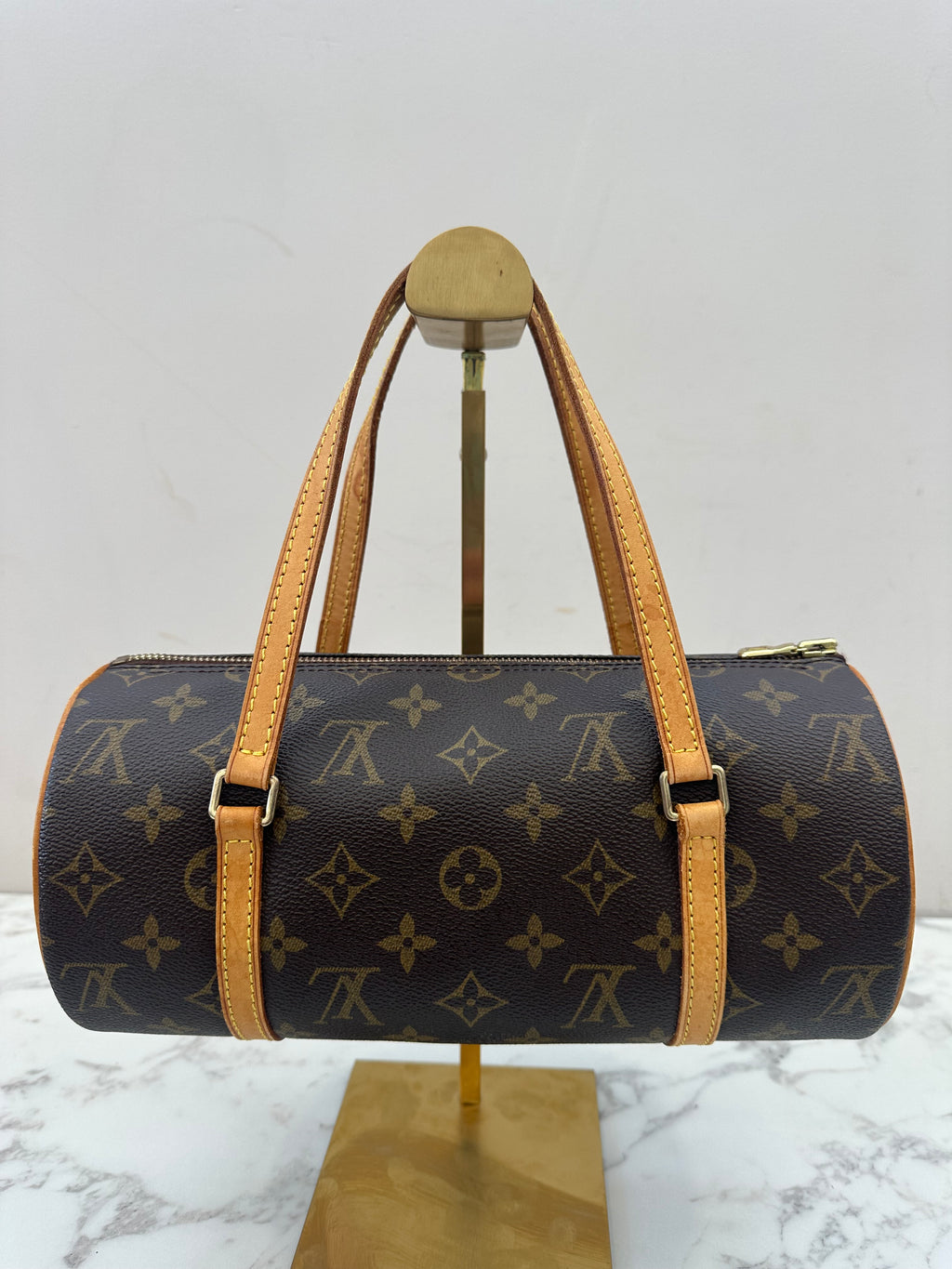 Louis Vuitton Papillon 26