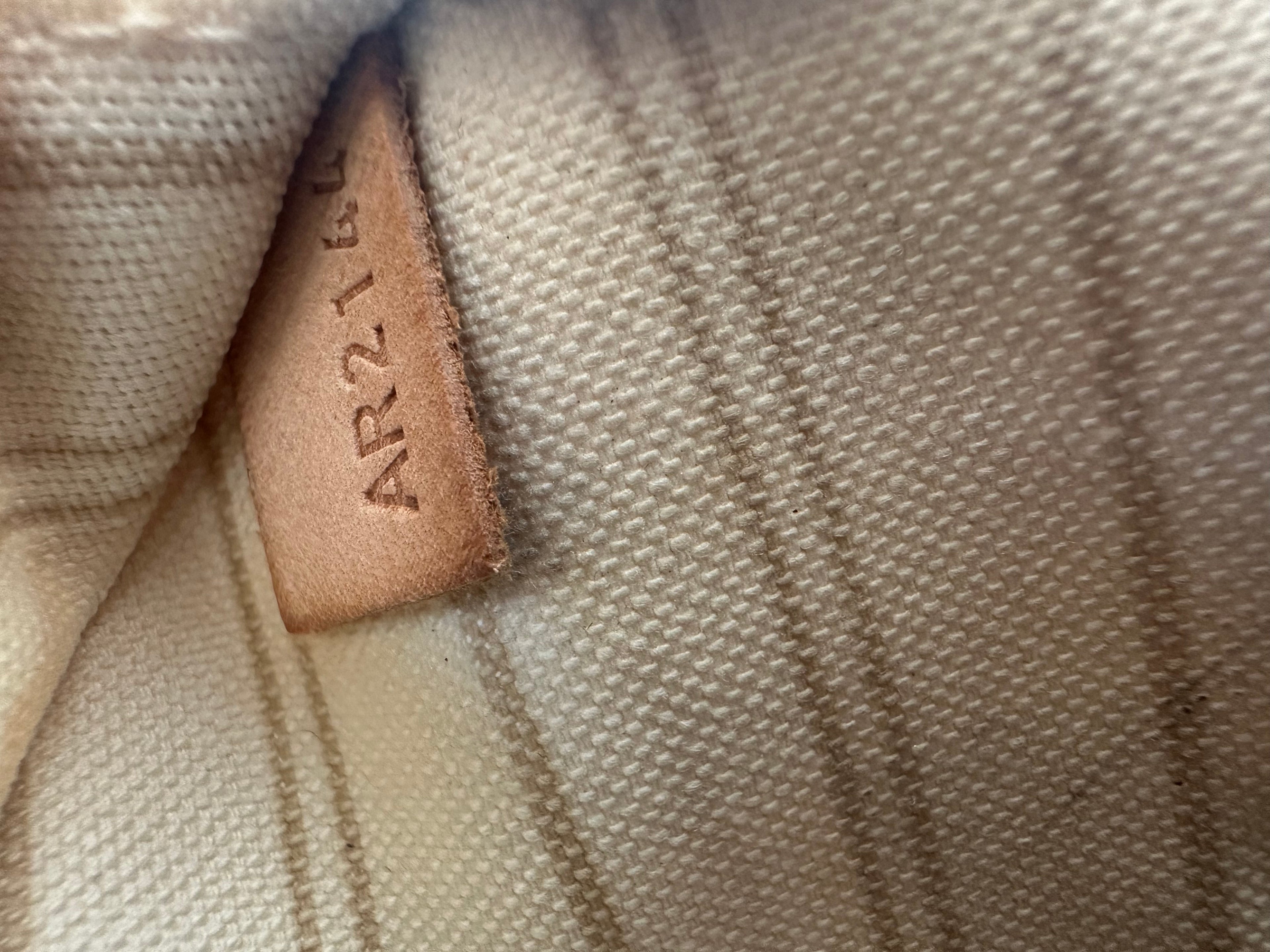 Louis Vuitton Neverfull MM Azur