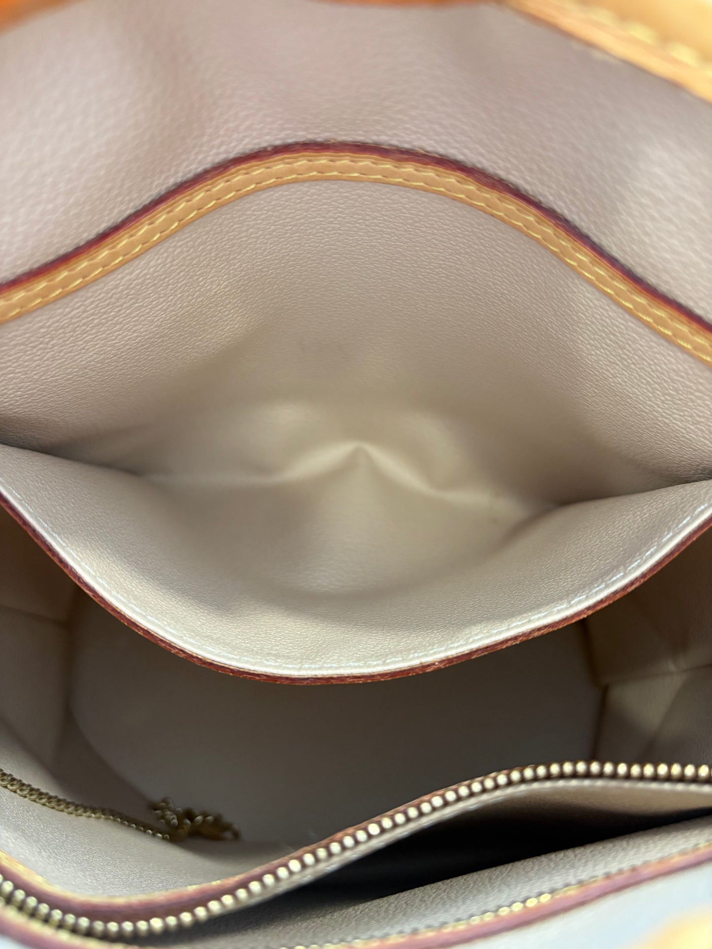 017267 - Louis Vuitton Bucket PM
