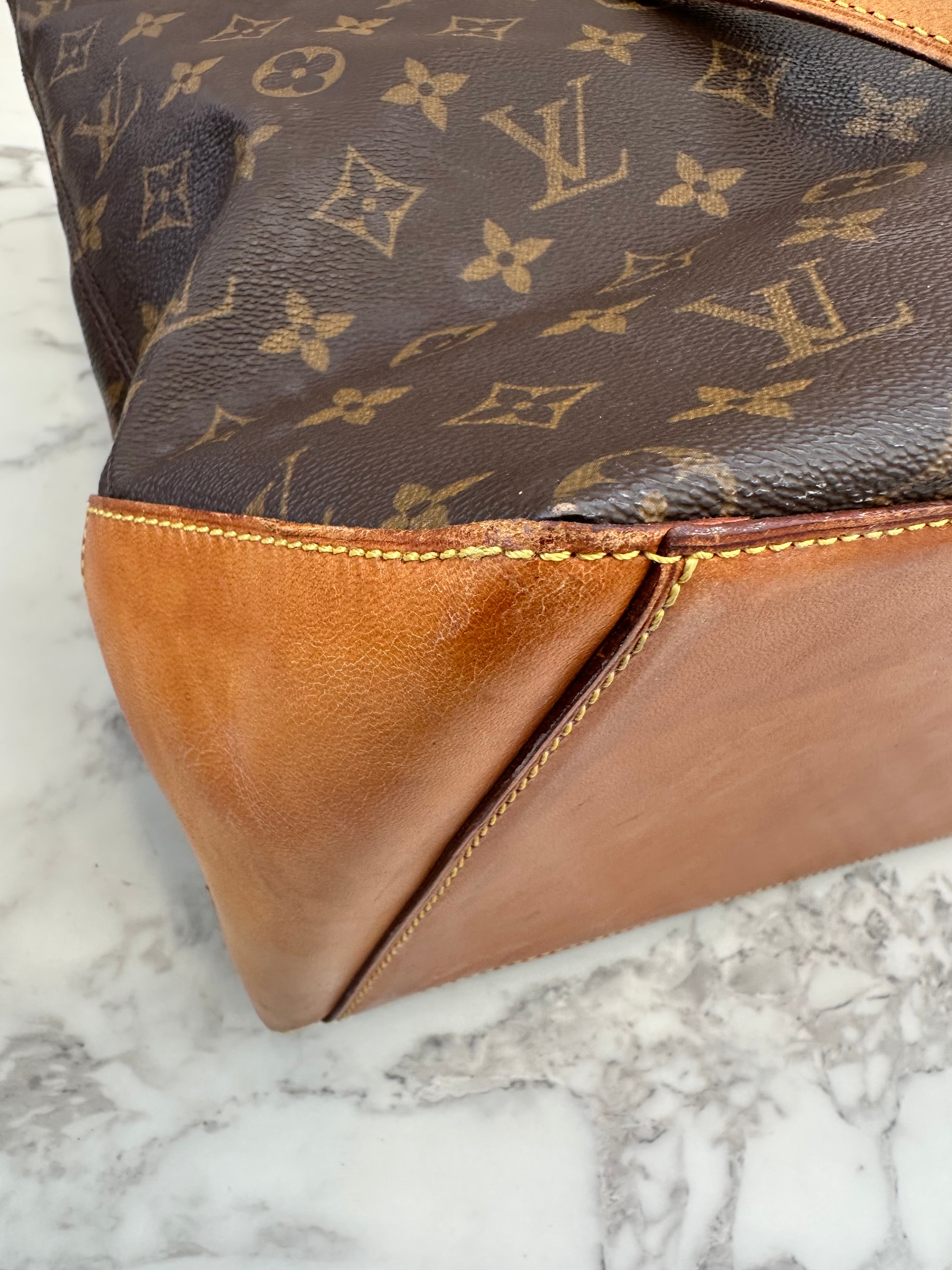 Louis Vuitton Cabas Mezzo