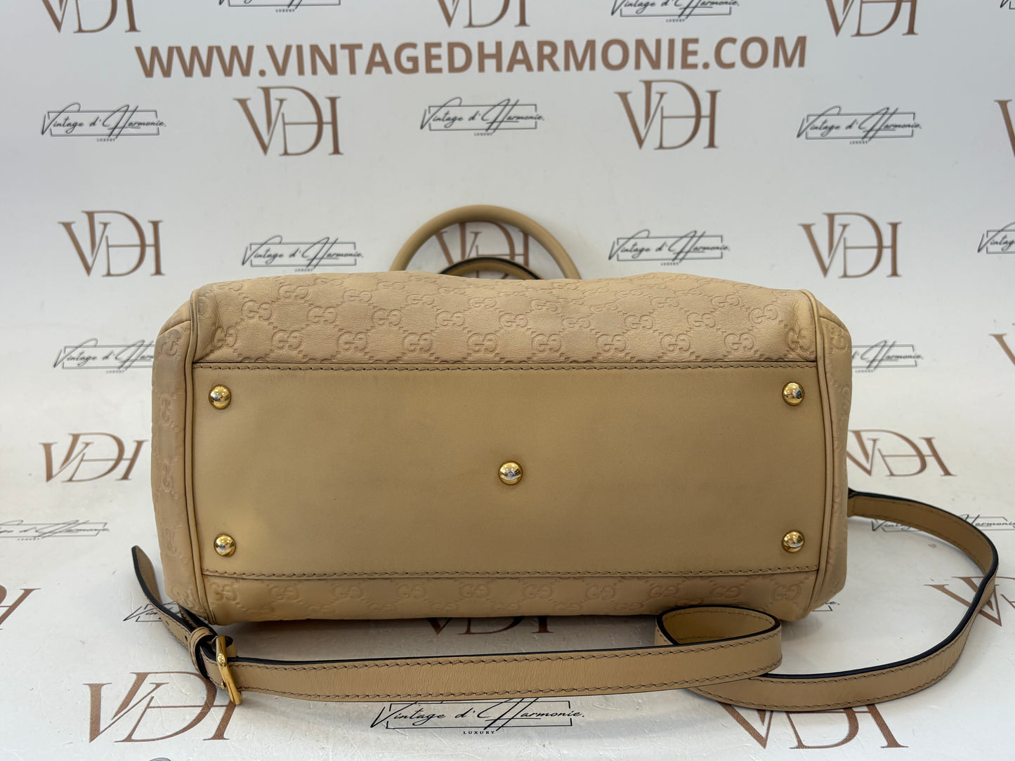 201441 - Gucci Beige