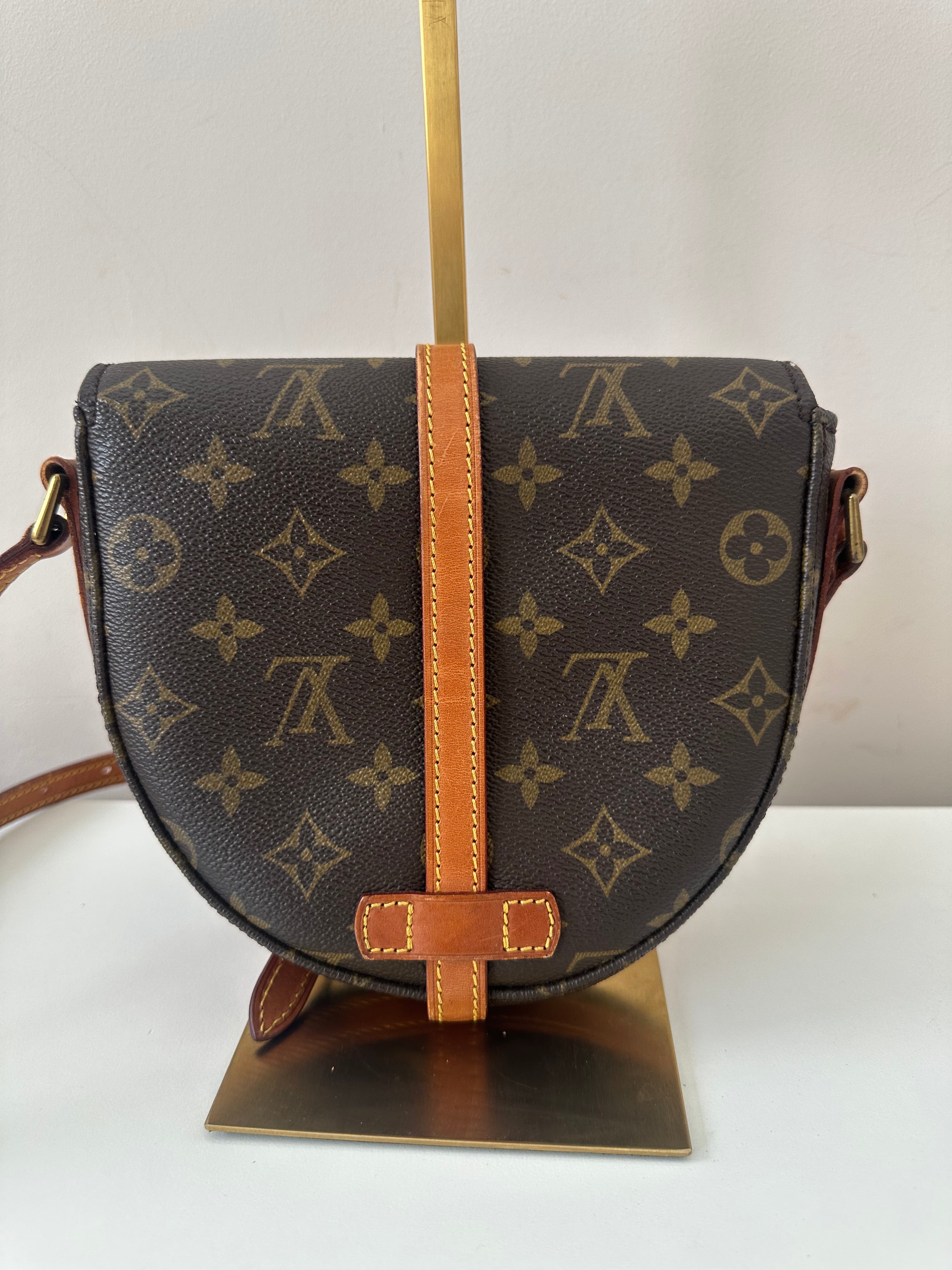 Louis Vuitton Chantilly PM