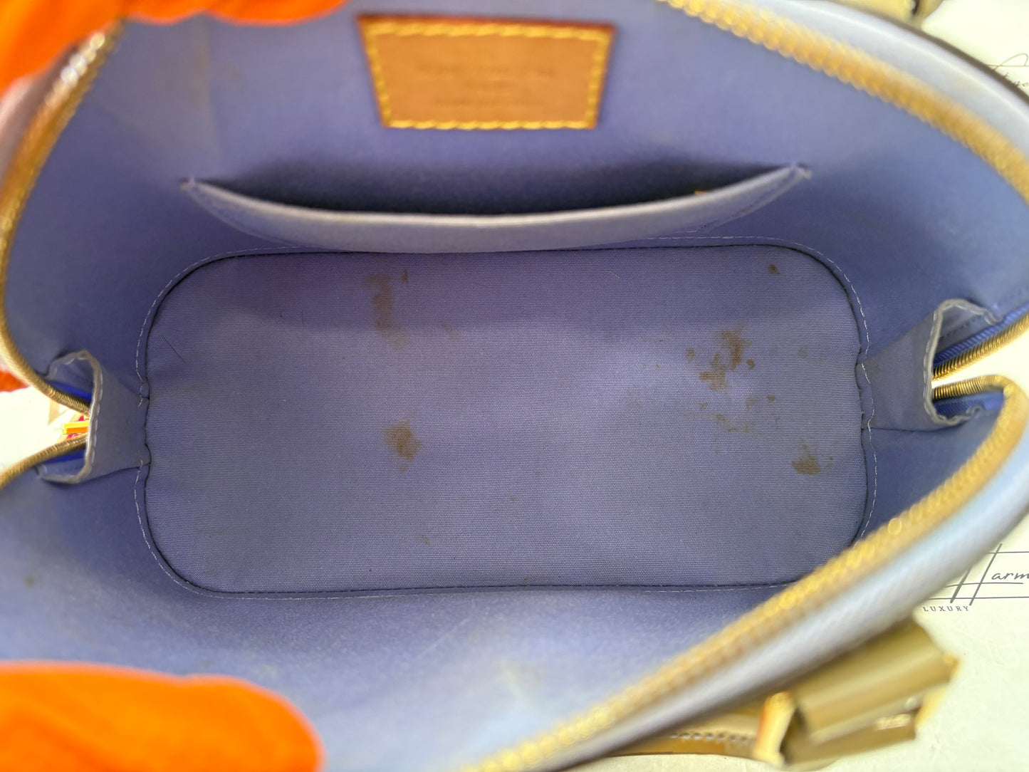 017711 - Louis Vuitton Alma BB Limited Vernis