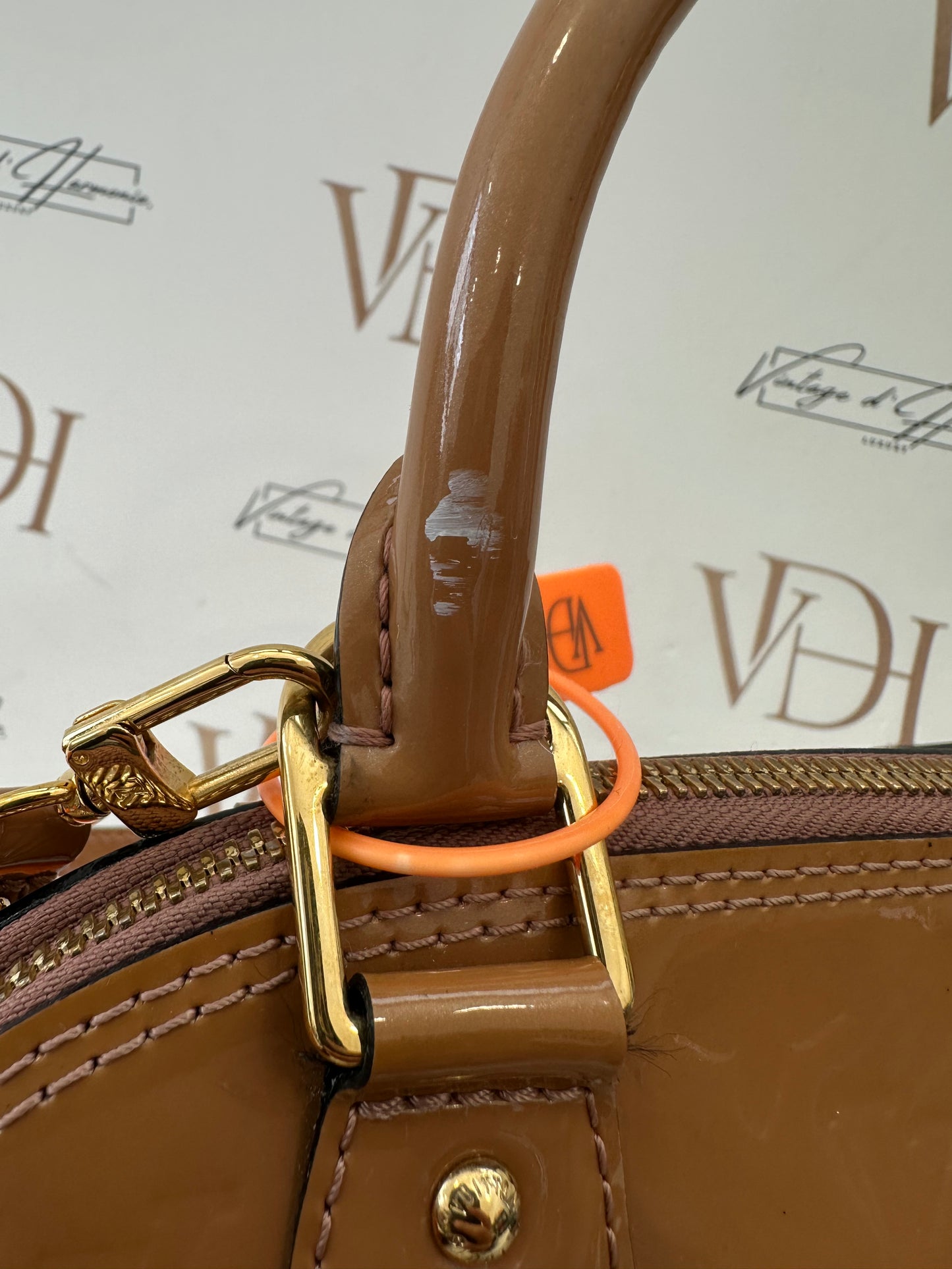 382897 - Louis Vuitton Alma BB Brown