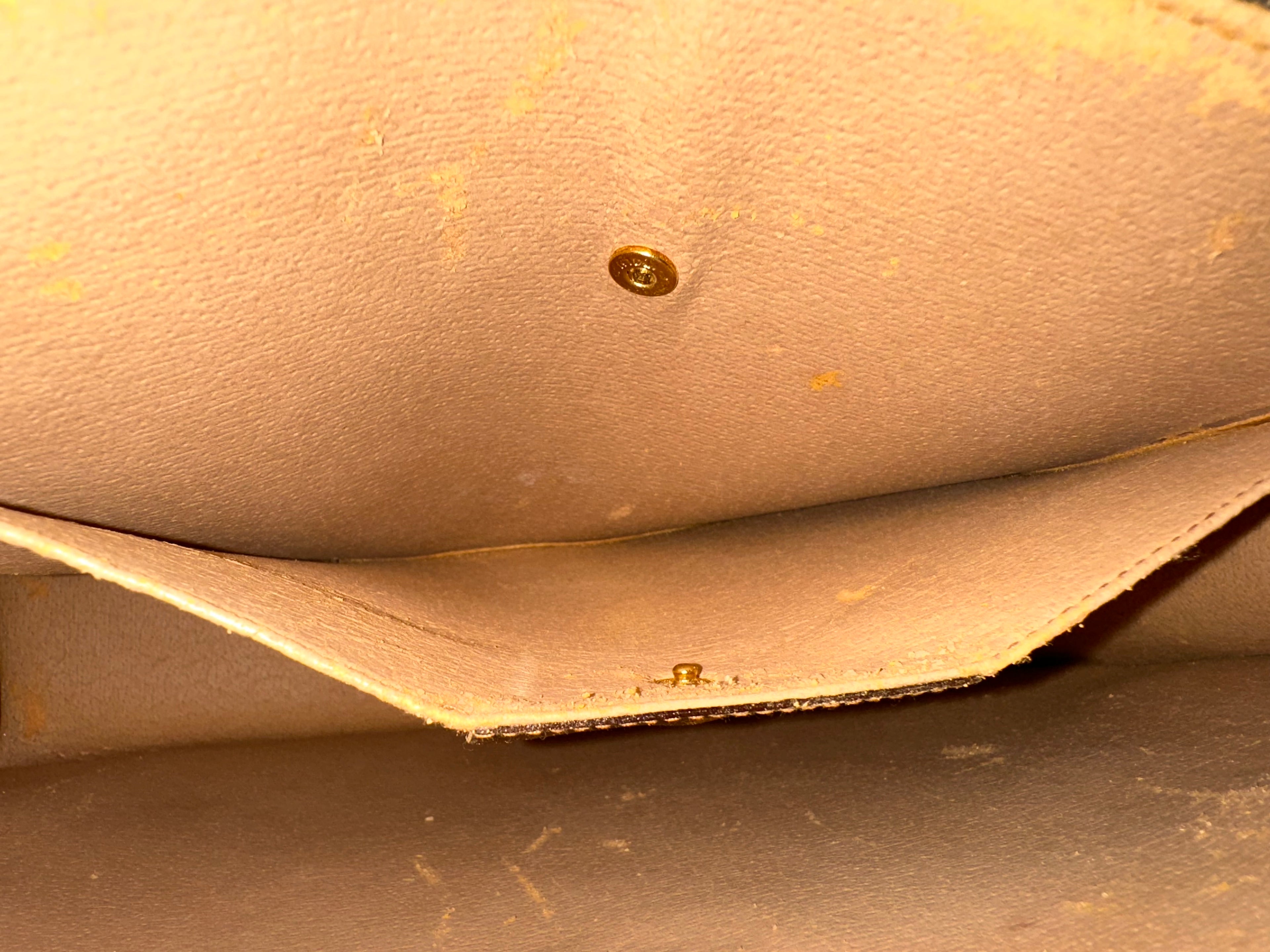 Gucci Pochette GG Supreme