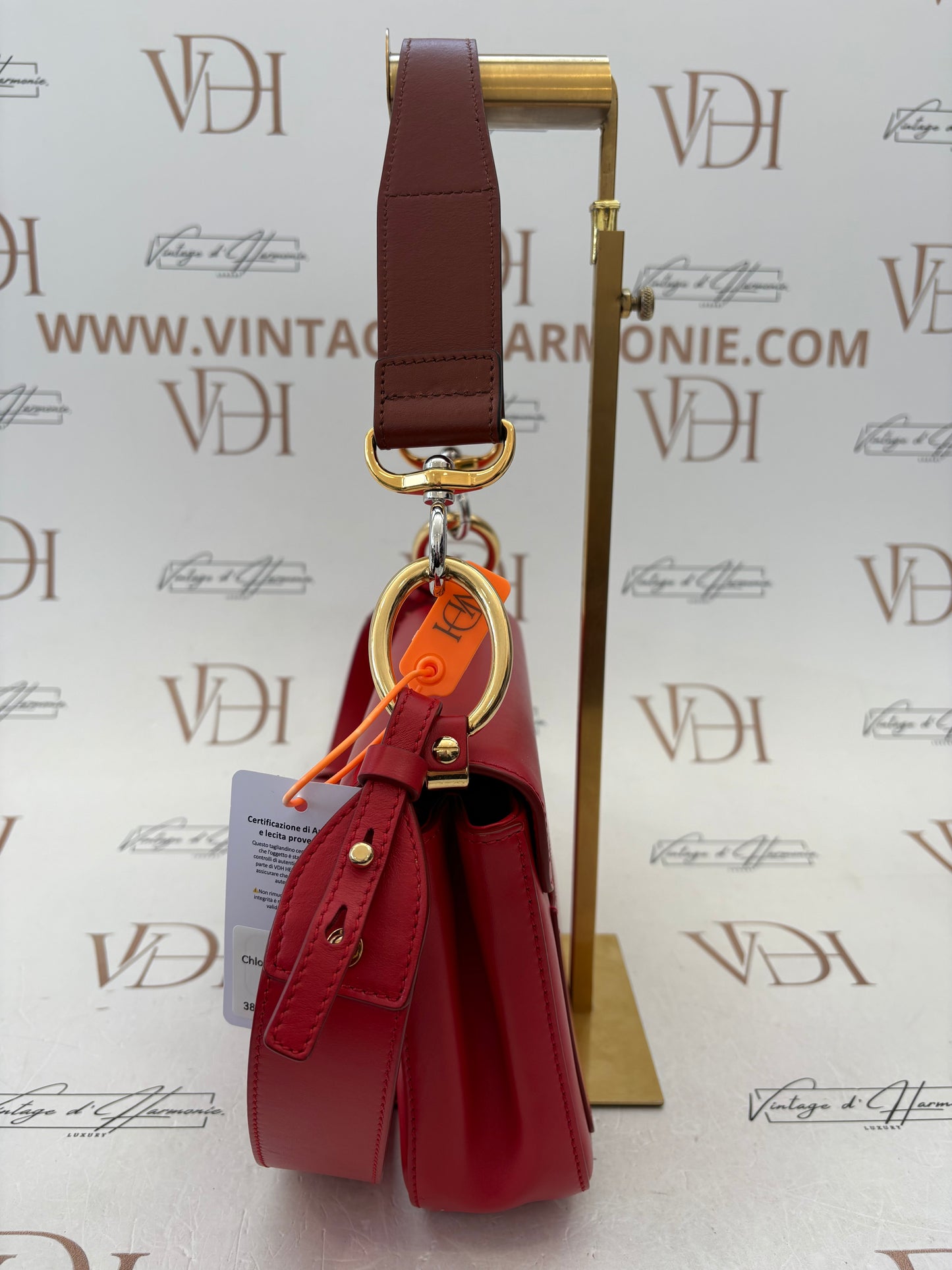 383290 - Chloé Chloé C