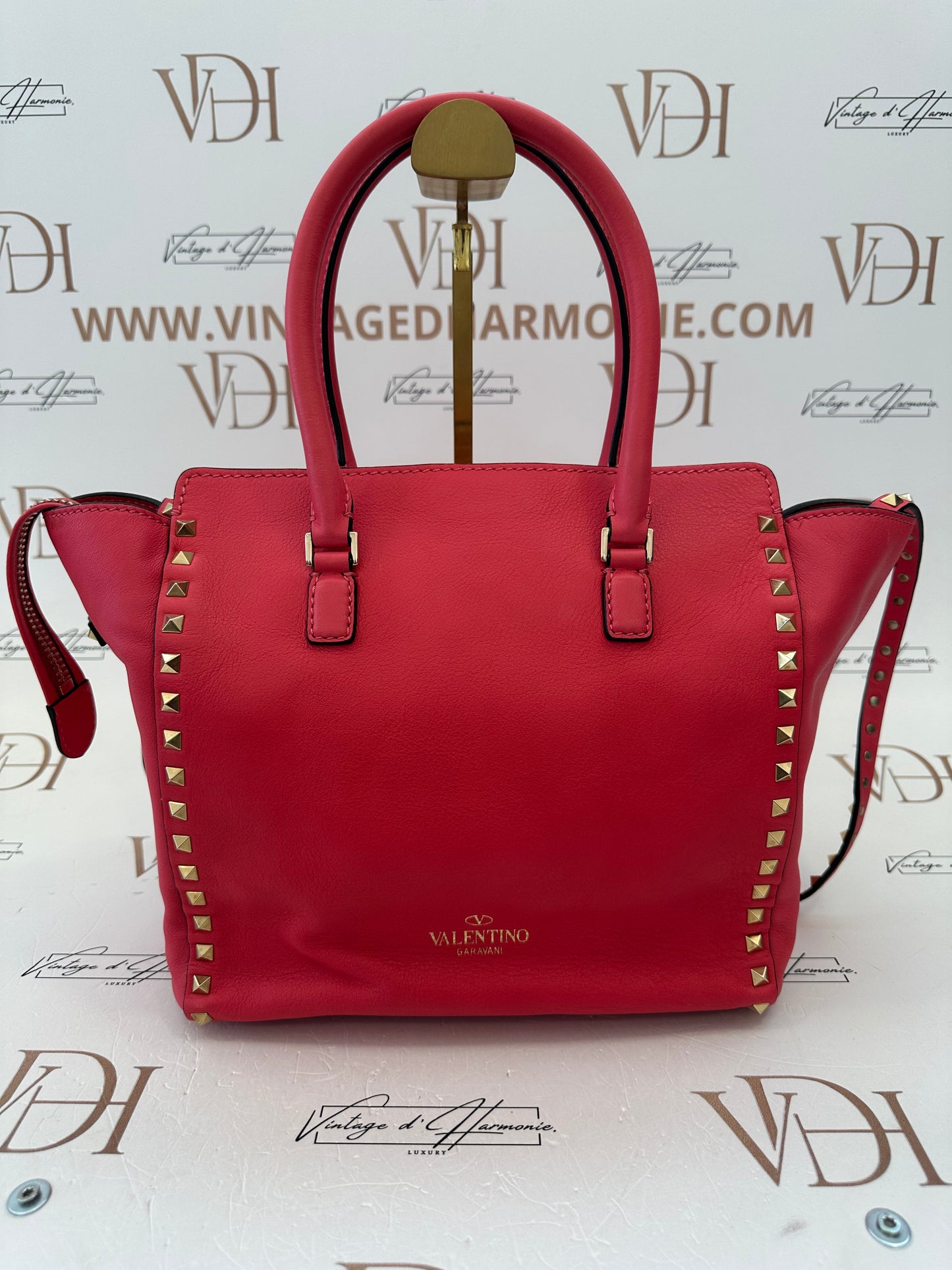 102610 - Valentino Rockstud