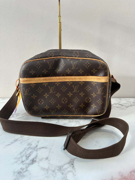 Louis Vuitton Reporter PM