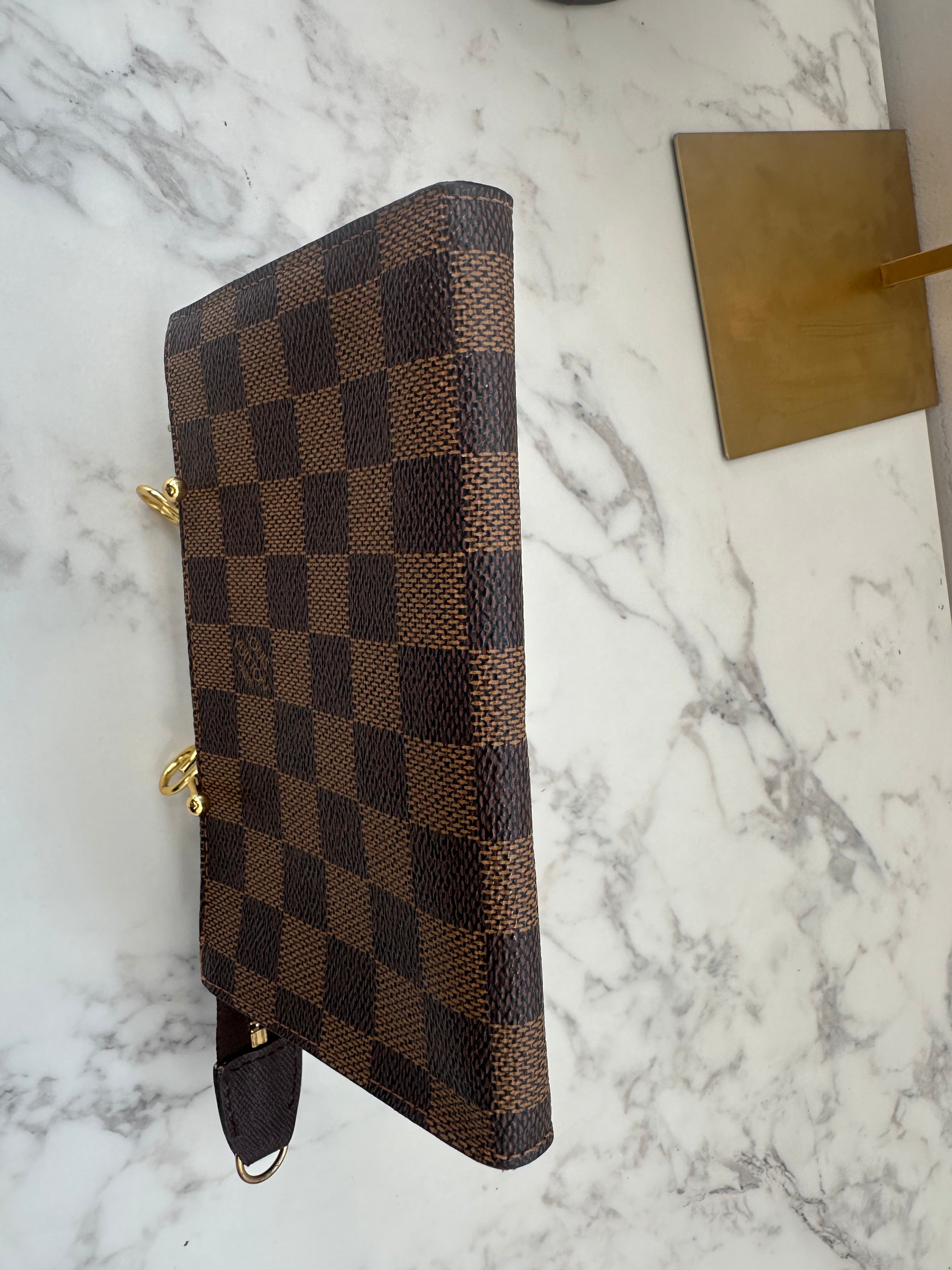 Louis Vuitton Marais Damier Ebene