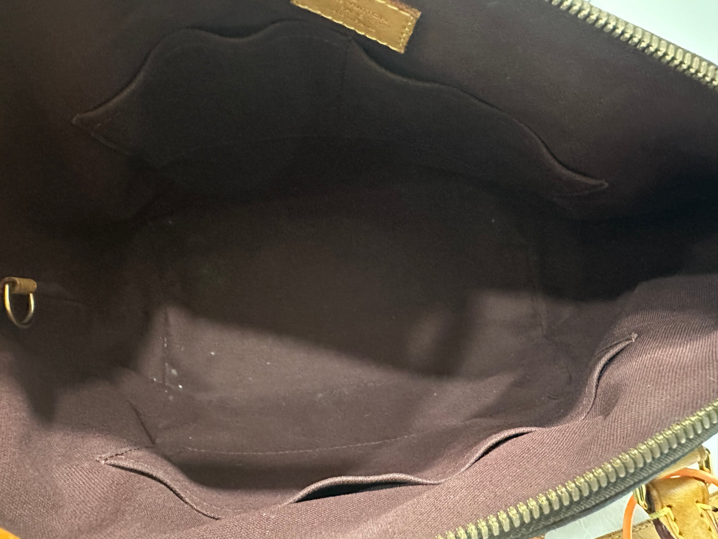 382974 - Louis Vuitton Turenne