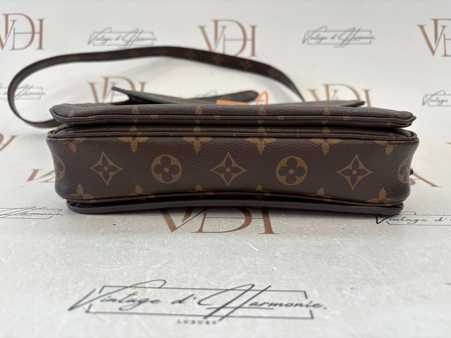 383770 - Louis Vuitton Metis