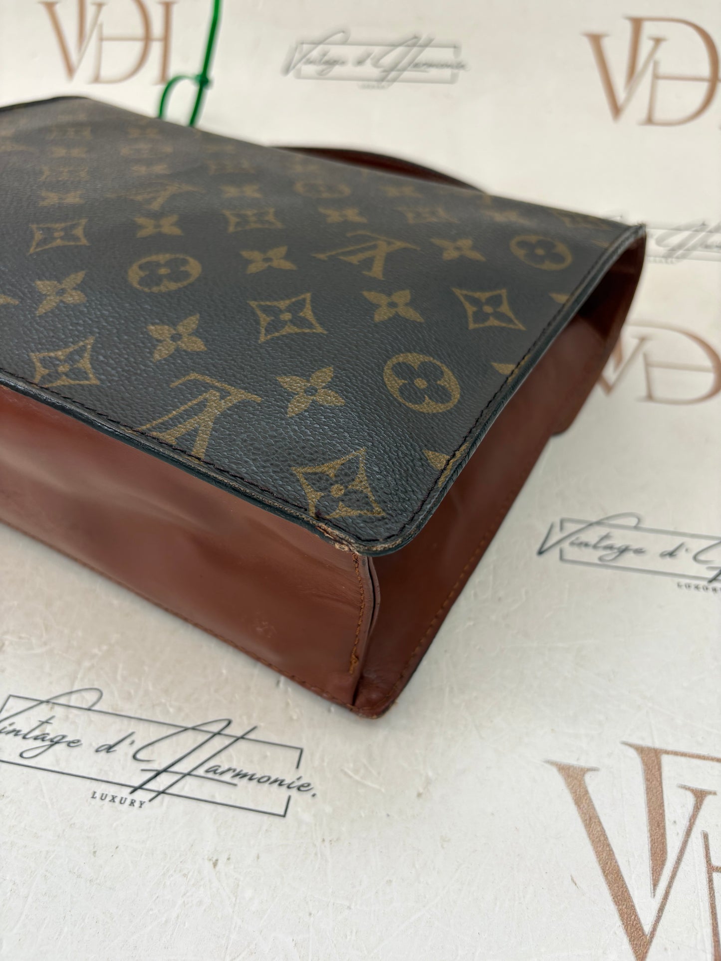 017172 - Louis Vuitton Monceau 28