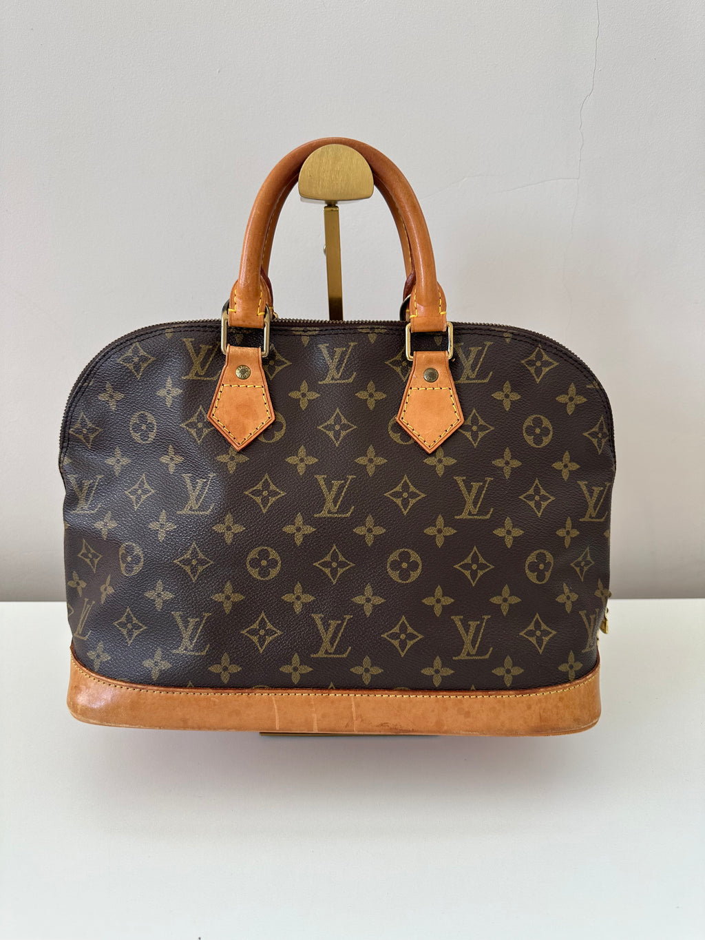 Louis Vuitton Alma