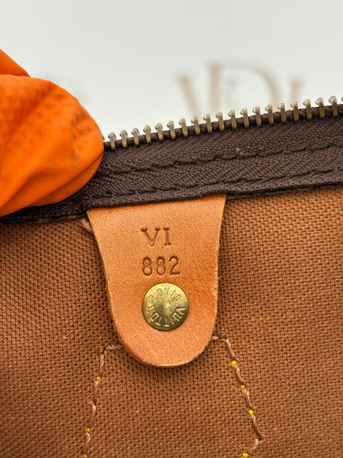 018112 - Louis Vuitton Speedy 40
