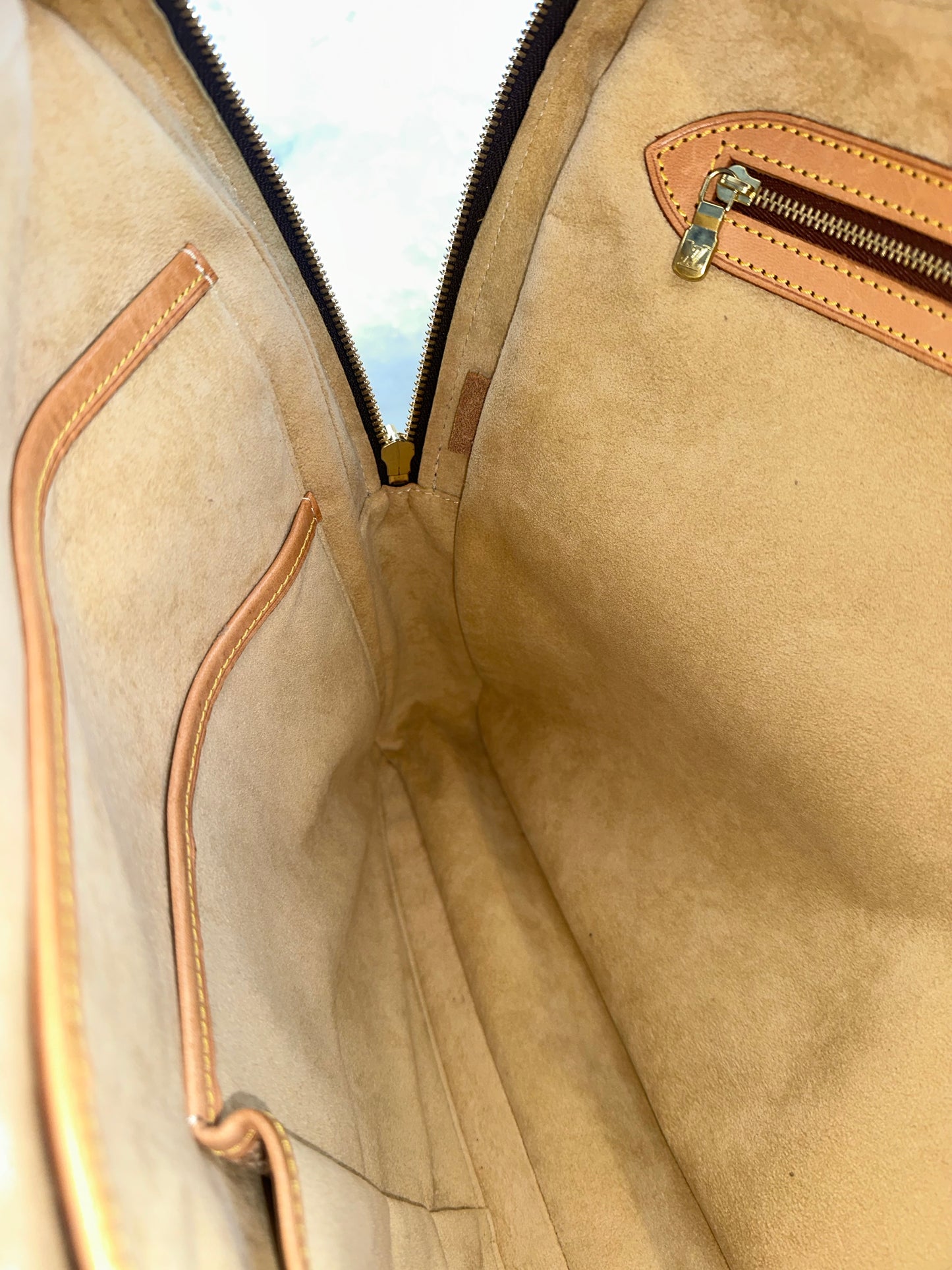 Louis Vuitton Porte Document Voyage