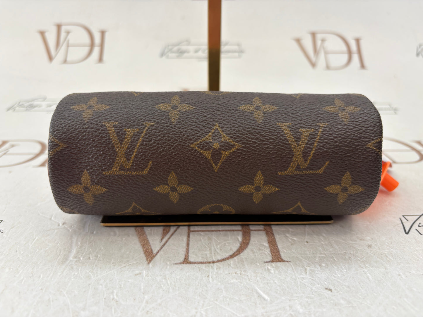 383985 - Louis Vuitton Papillon Pouch