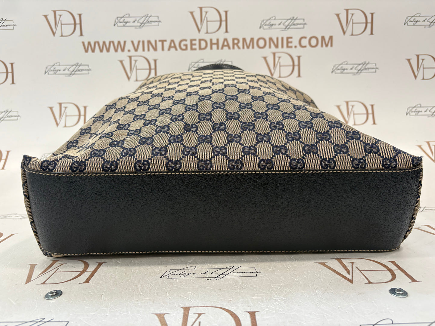 200949 - Gucci Sherry