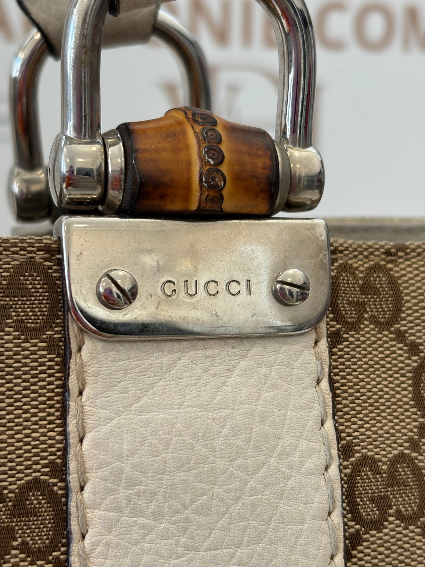 200945 - Gucci Pelham