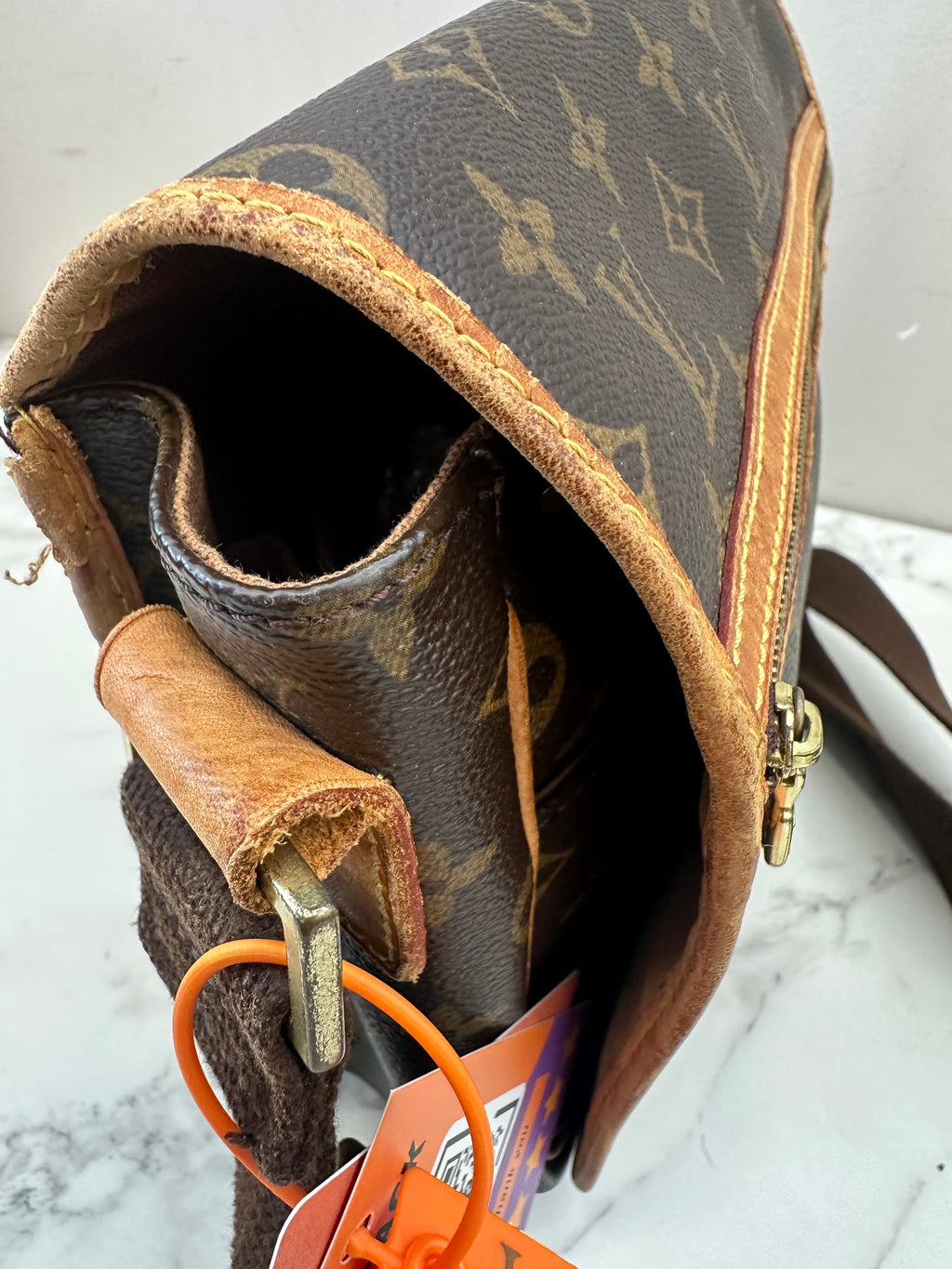 Louis Vuitton Messenger Bosphore