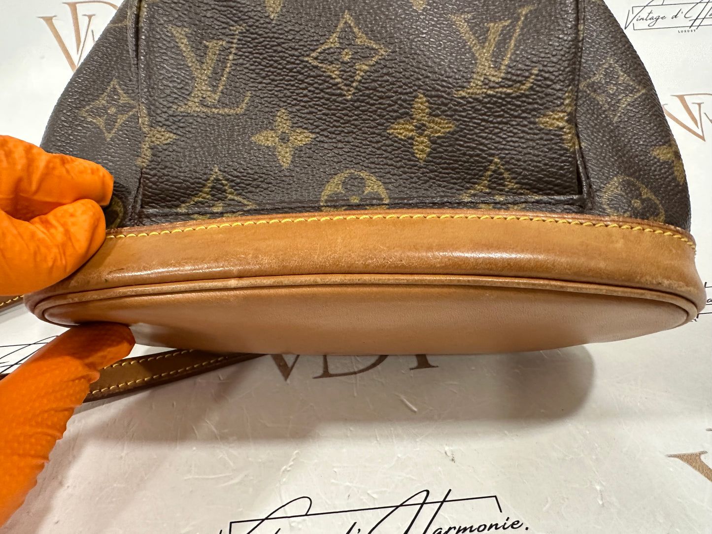 016864 - Louis Vuitton Mini Montsouris
