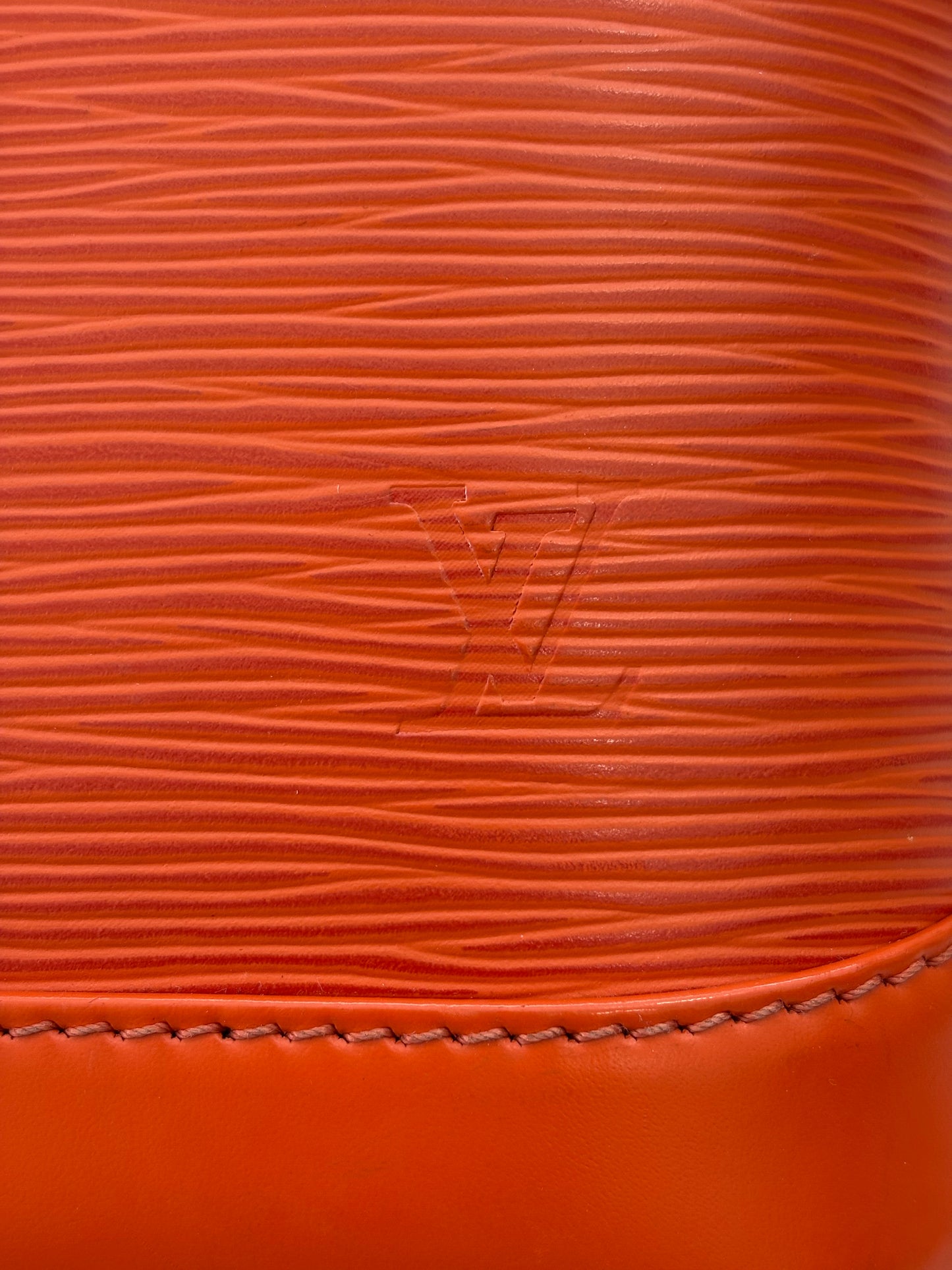 200880 - Louis Vuitton Alma BB