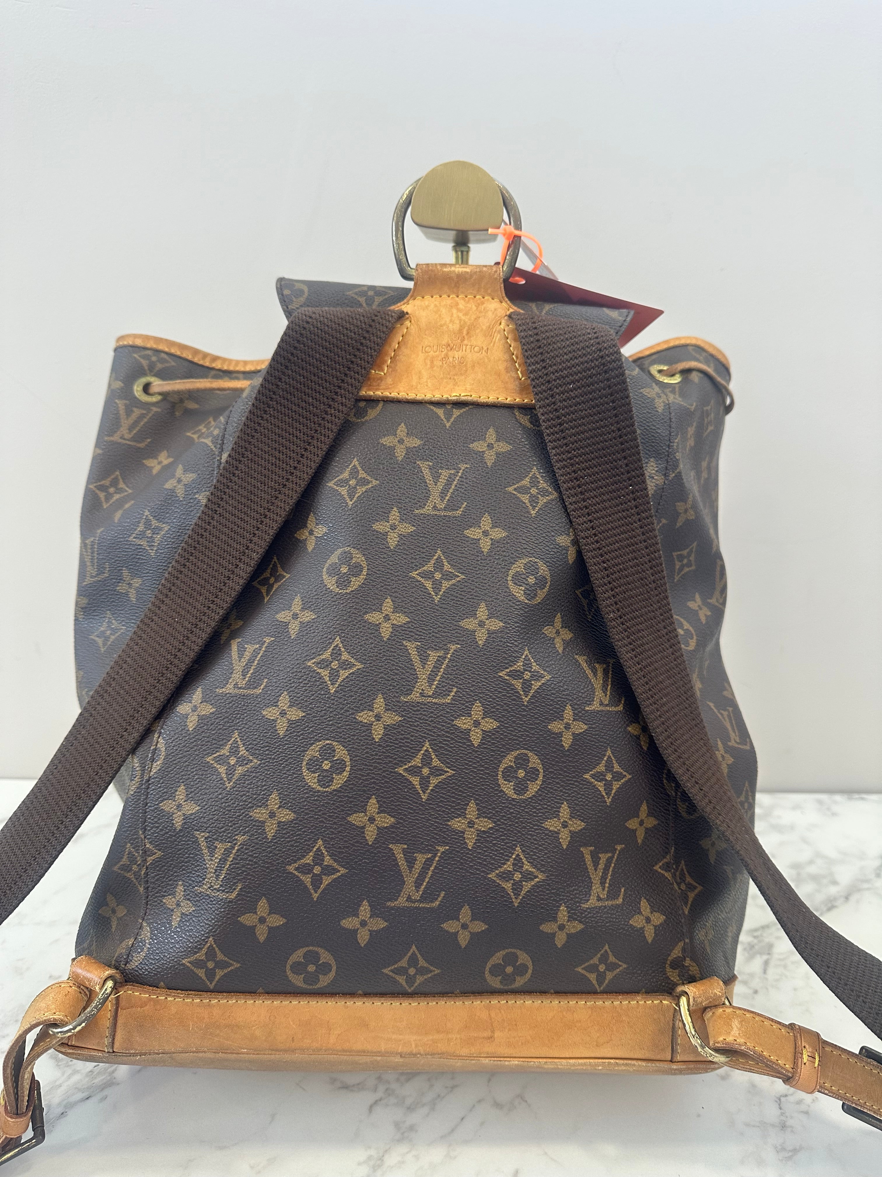 Louis Vuitton Montsouris GM