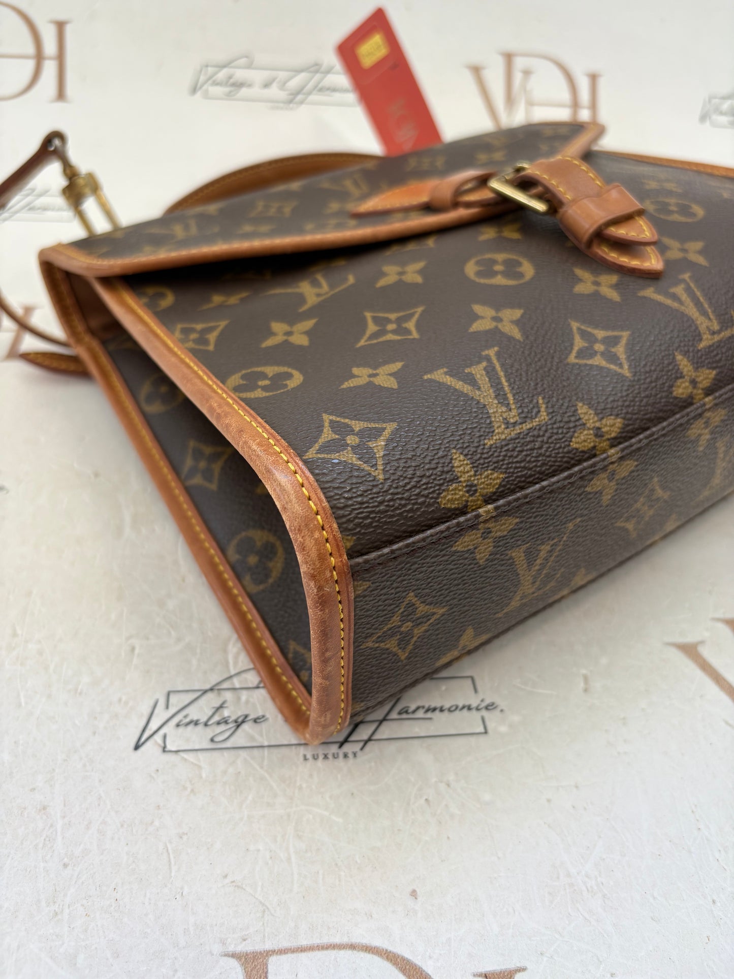 017112 - Louis Vuitton Belair