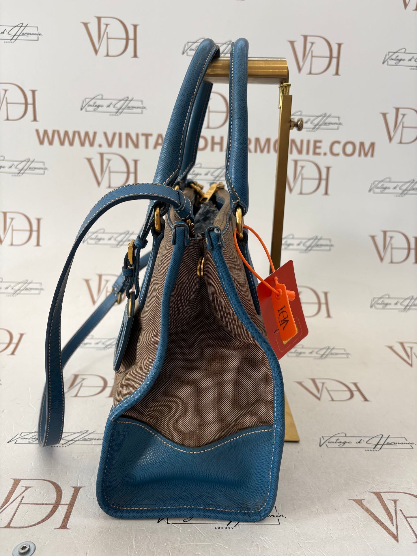 383517 - Prada Bag