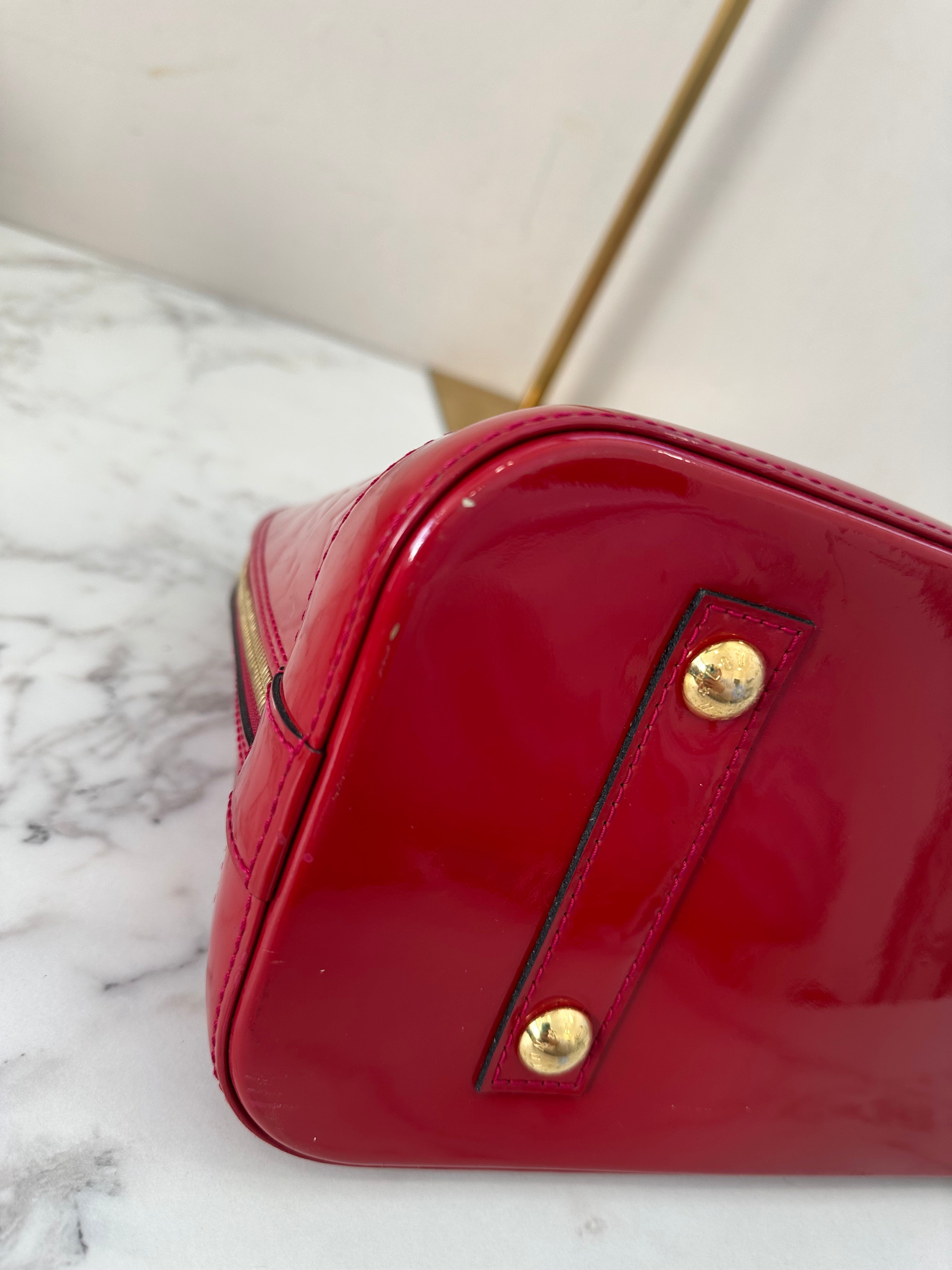 Louis Vuitton Alma Vernis Red