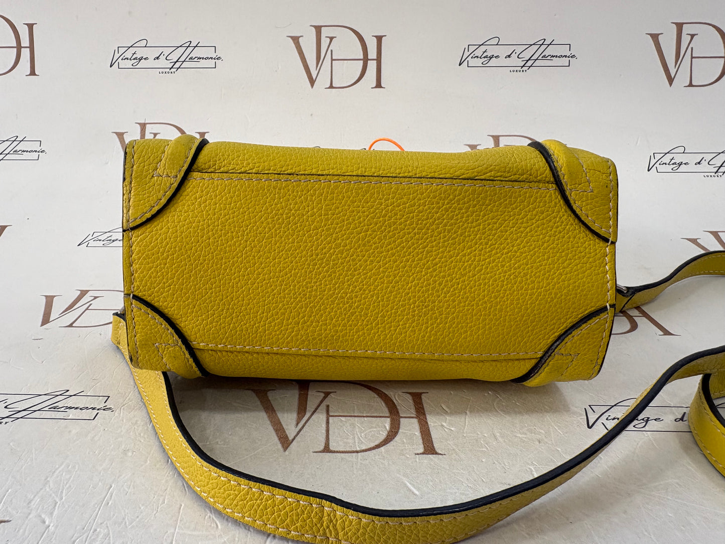 383406 - Céline Luggage