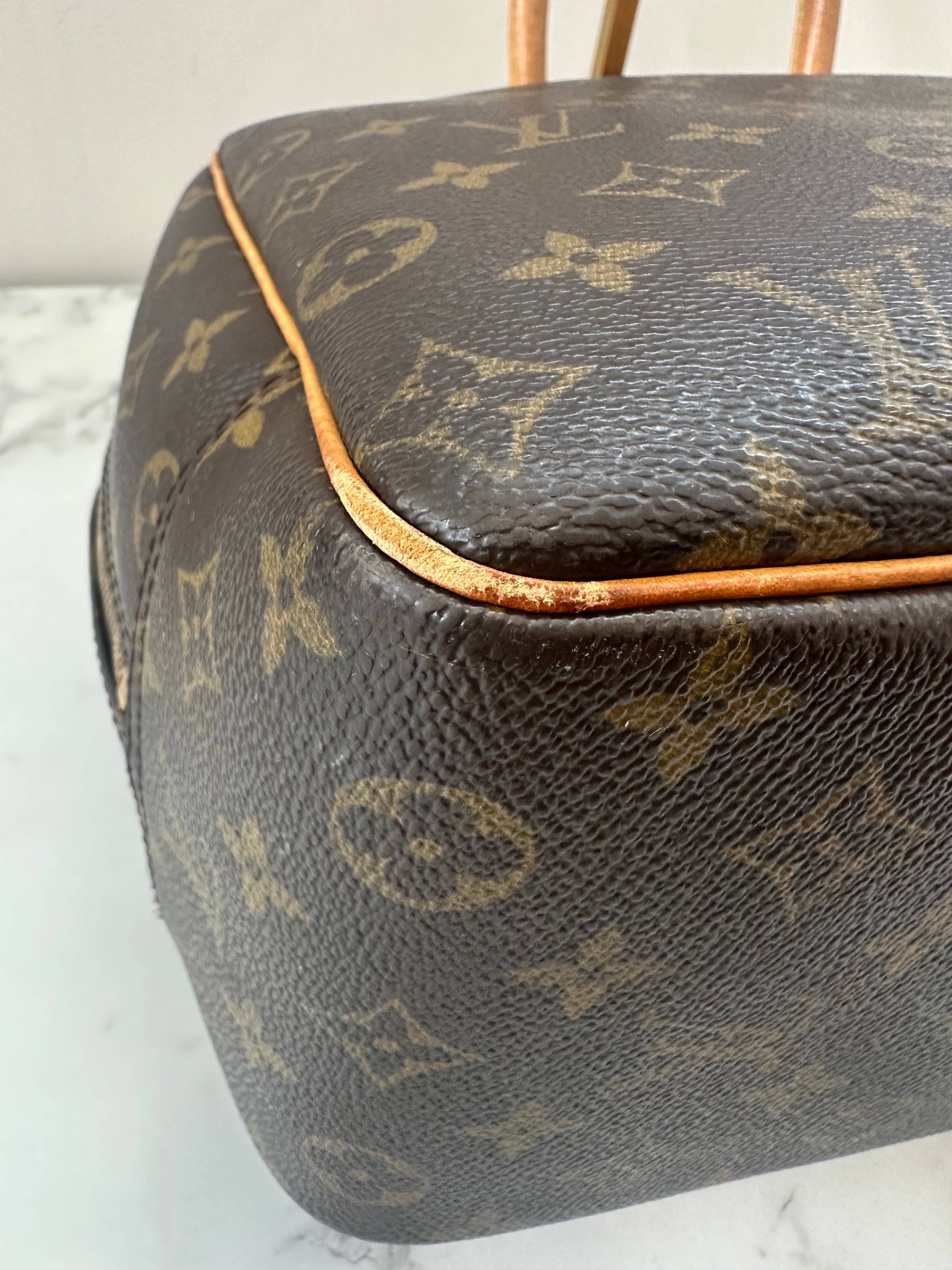 Louis Vuitton Deauville